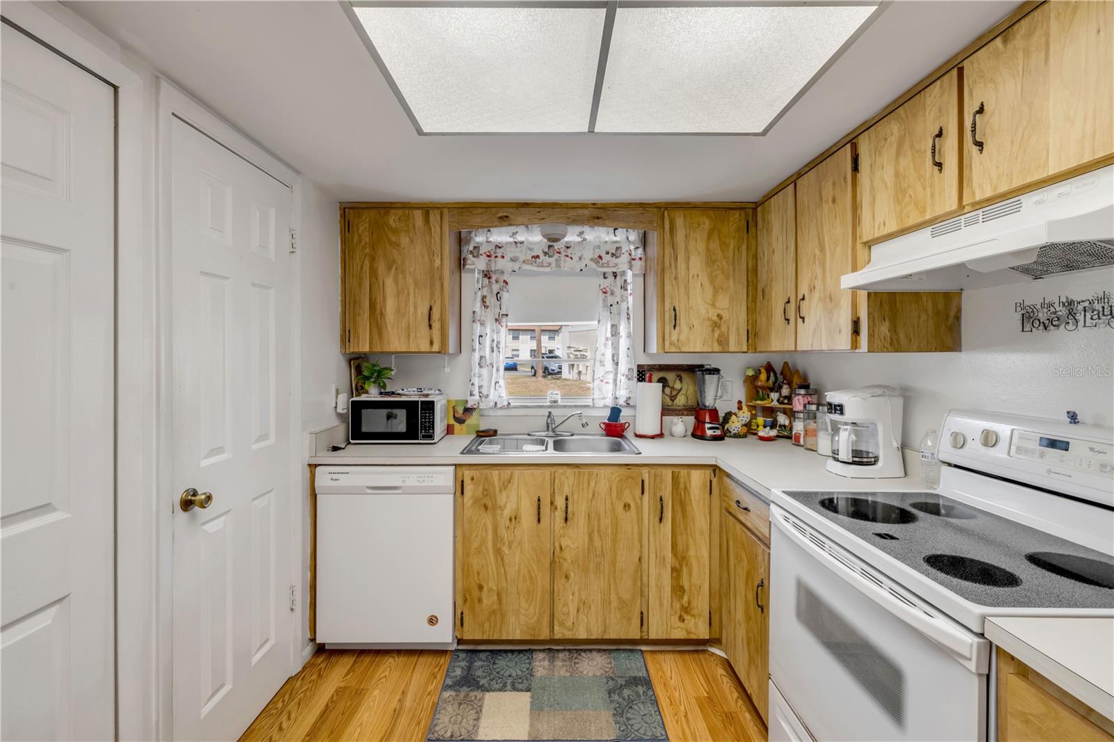 Image 6 of 25 For 412 Banana Cay Drive A