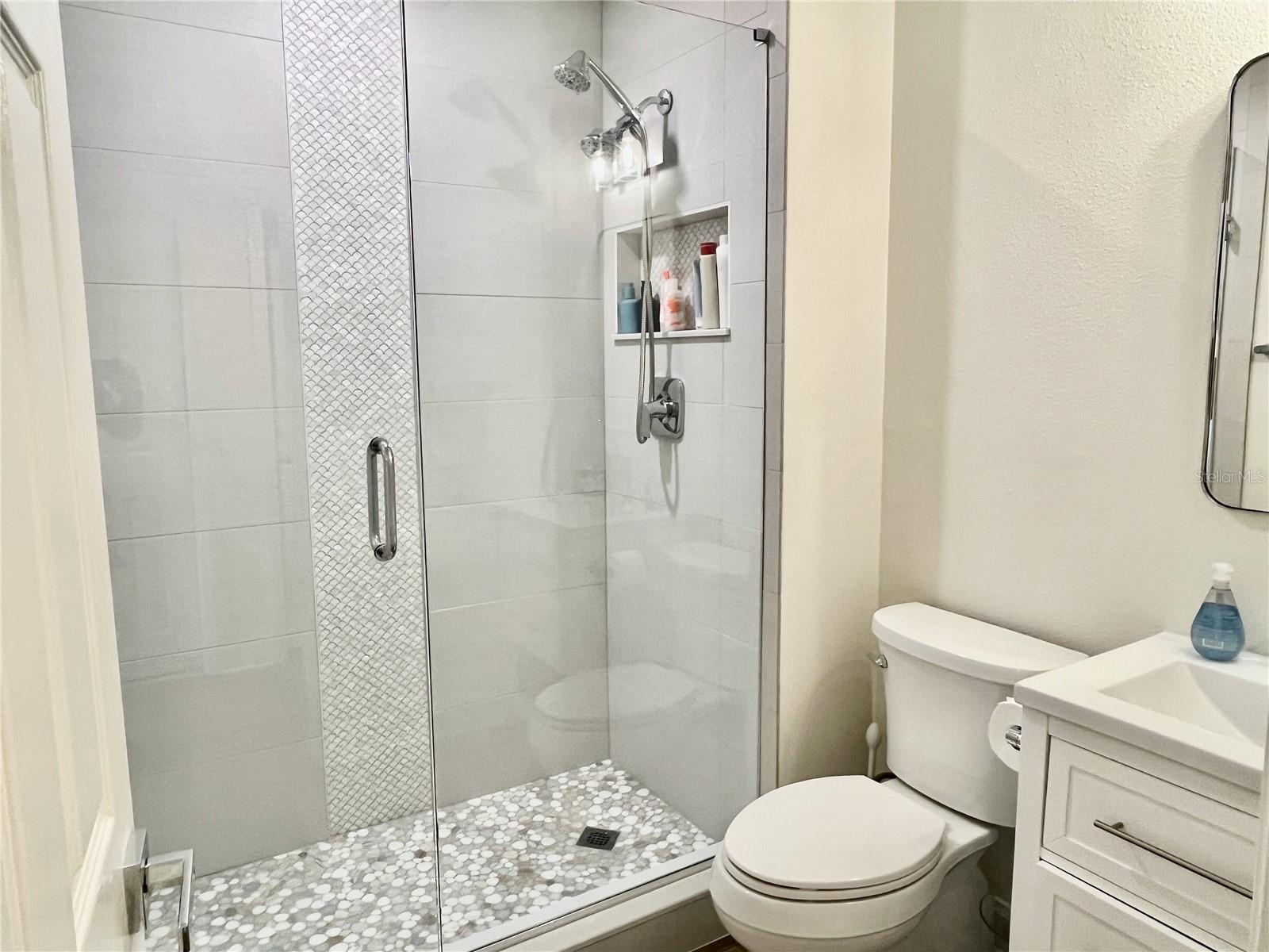 Image 18 of 45 For 2100 Peninsula Avenue 2160