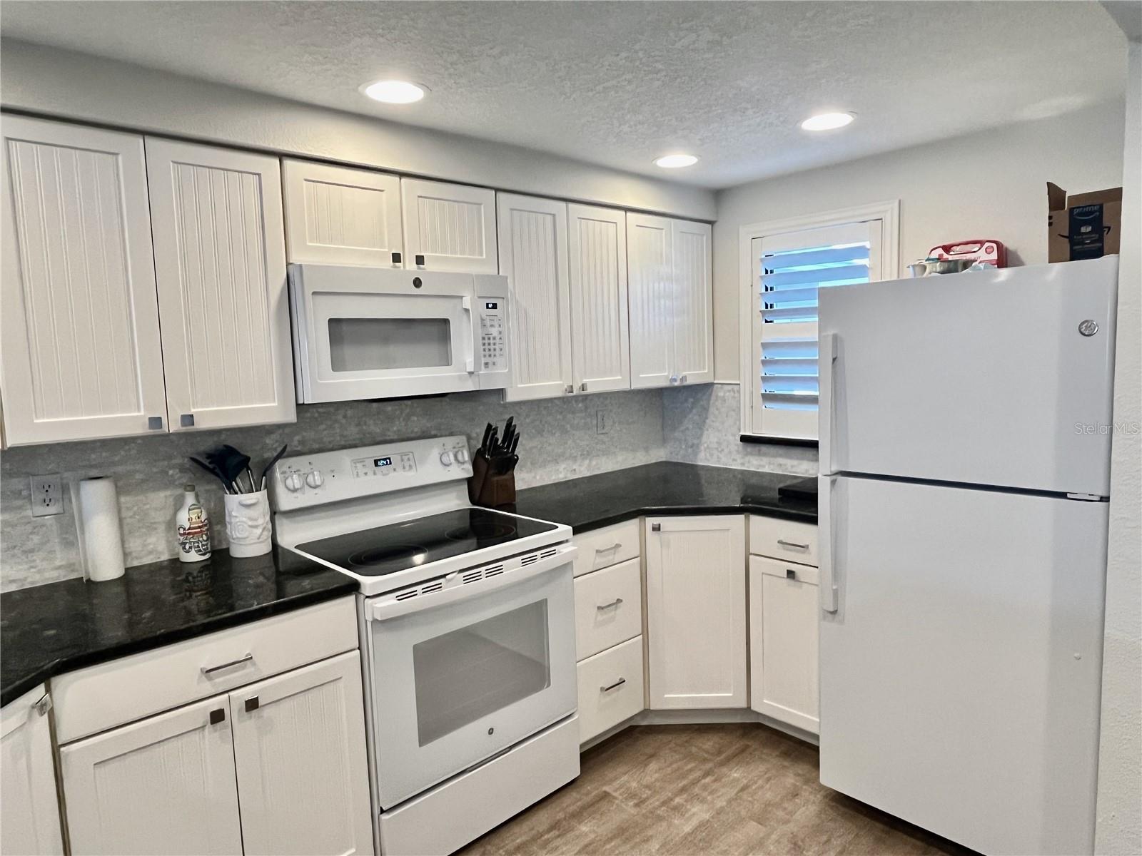 Image 9 of 45 For 2100 Peninsula Avenue 2160