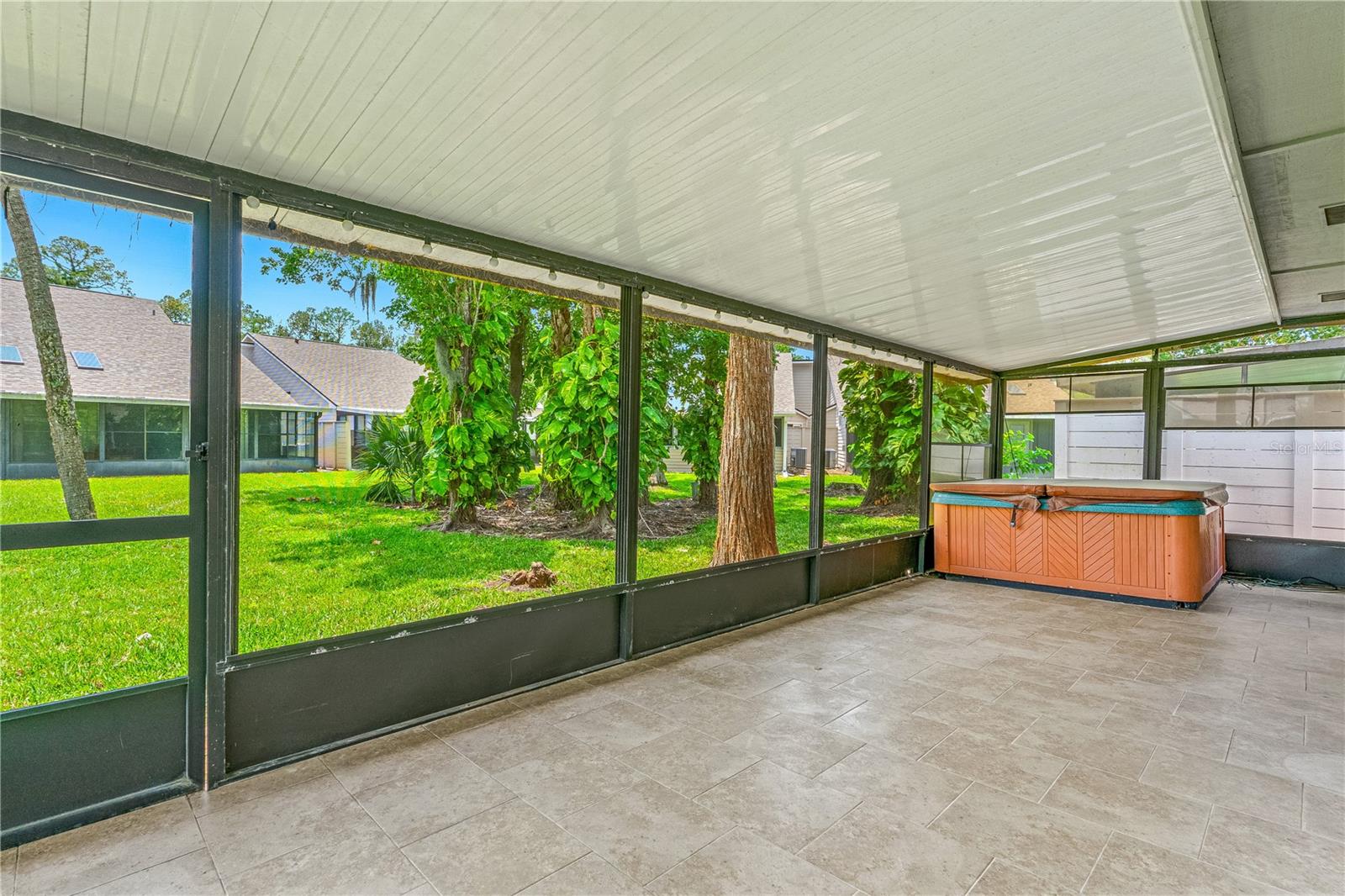 Image 10 of 47 For 115 Bob White Court