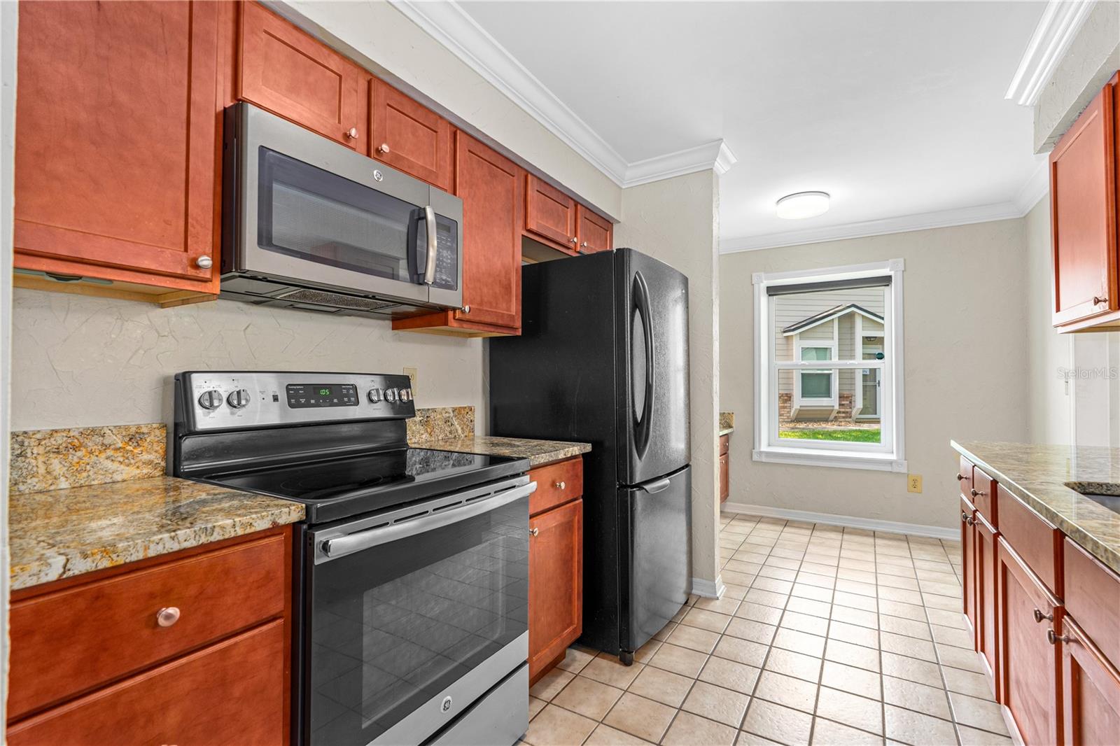 Image 18 of 47 For 115 Bob White Court