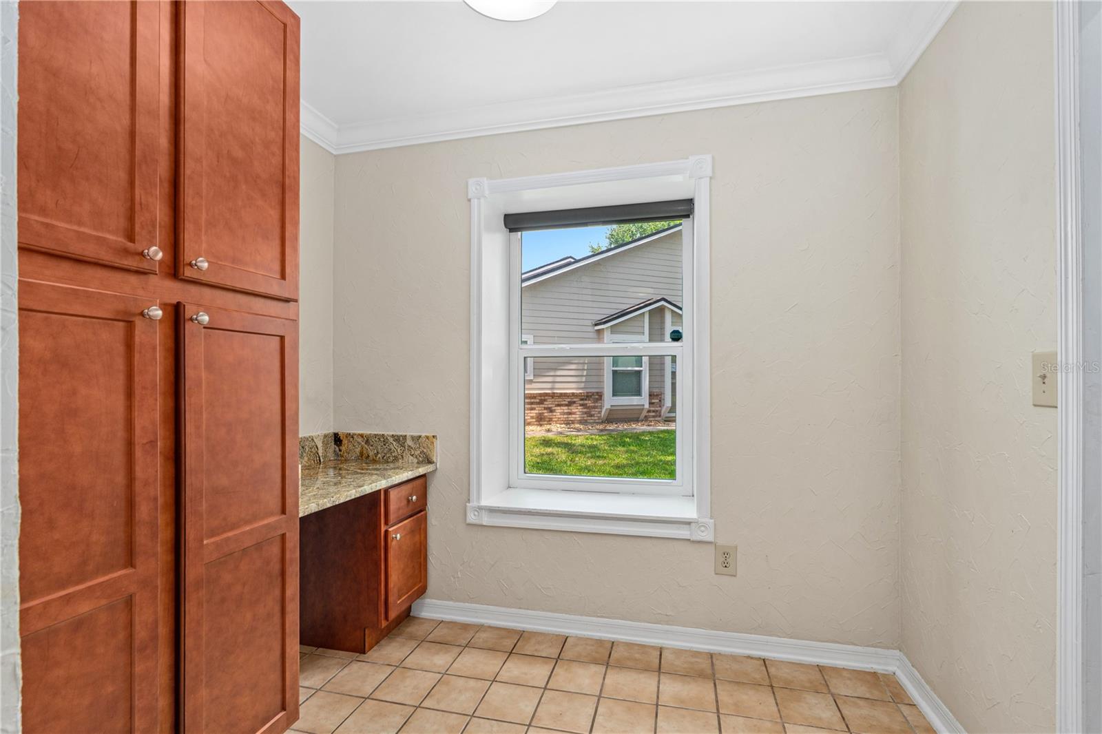 Image 19 of 47 For 115 Bob White Court