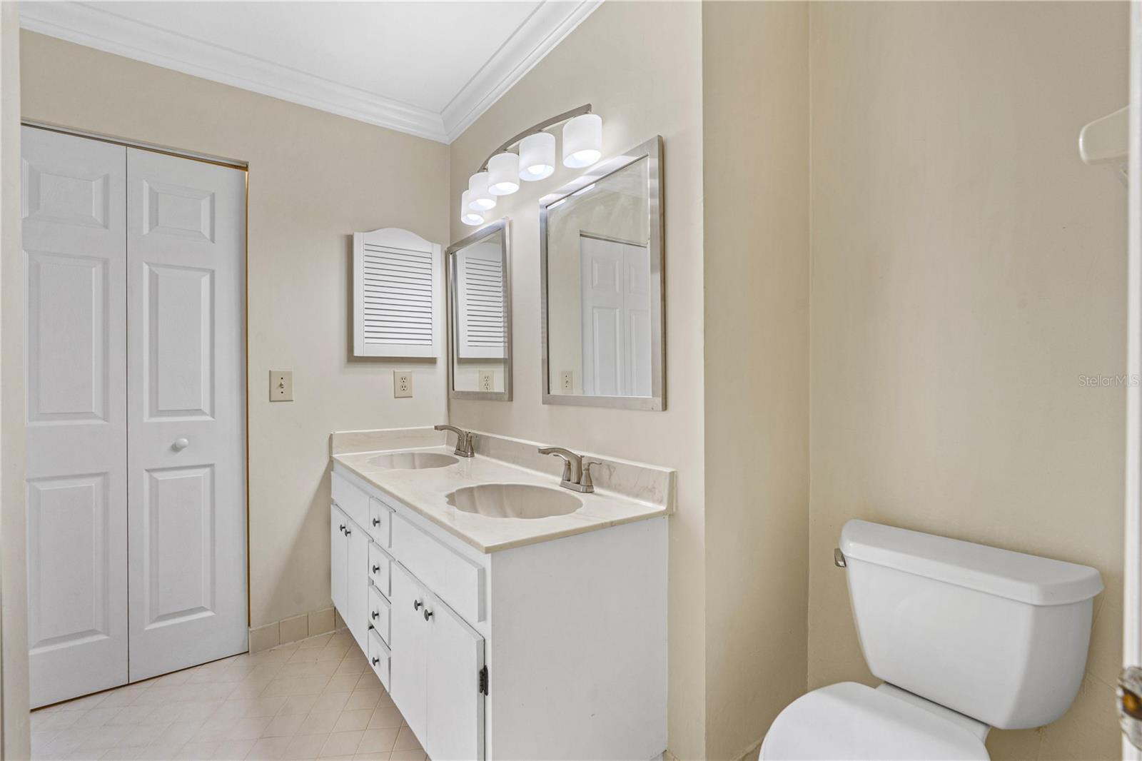 Image 23 of 47 For 115 Bob White Court
