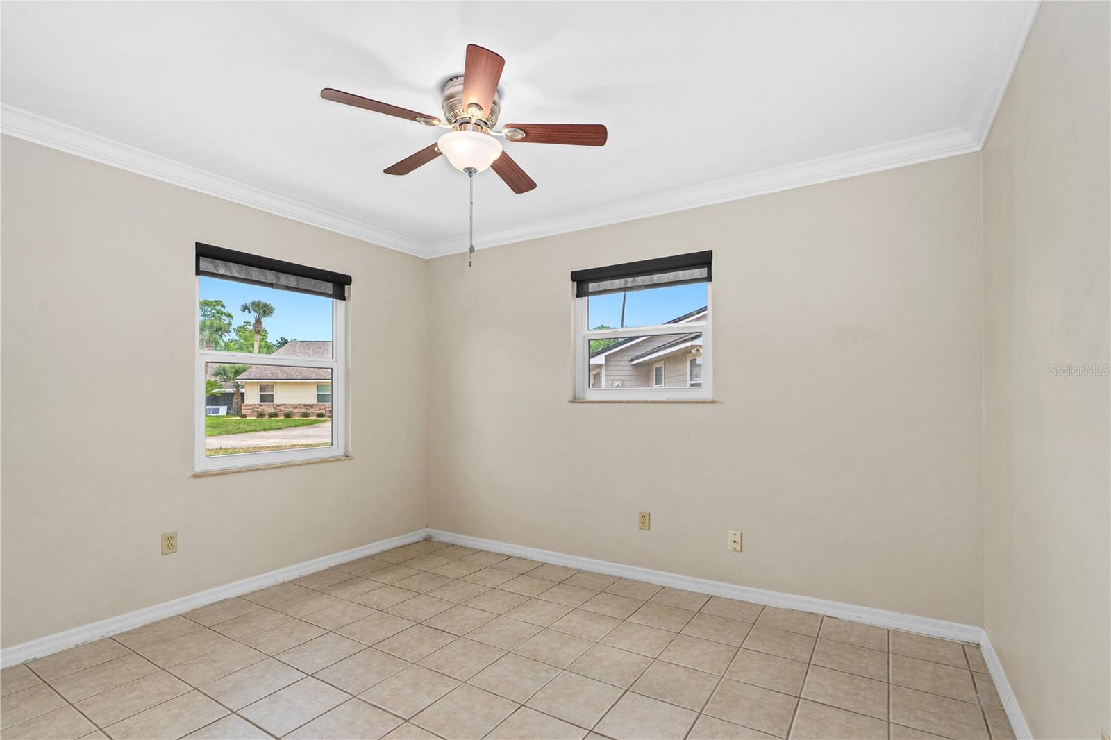 Image 28 of 47 For 115 Bob White Court