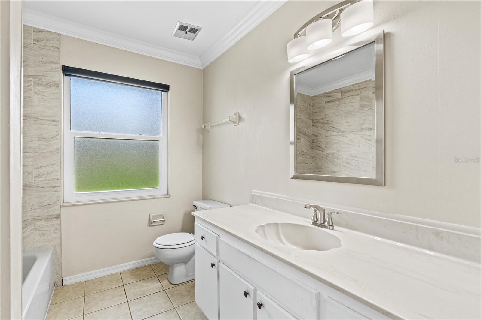 Image 30 of 47 For 115 Bob White Court