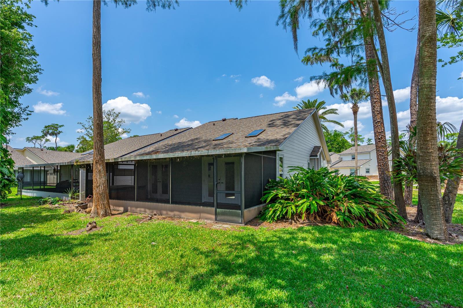 Image 6 of 47 For 115 Bob White Court
