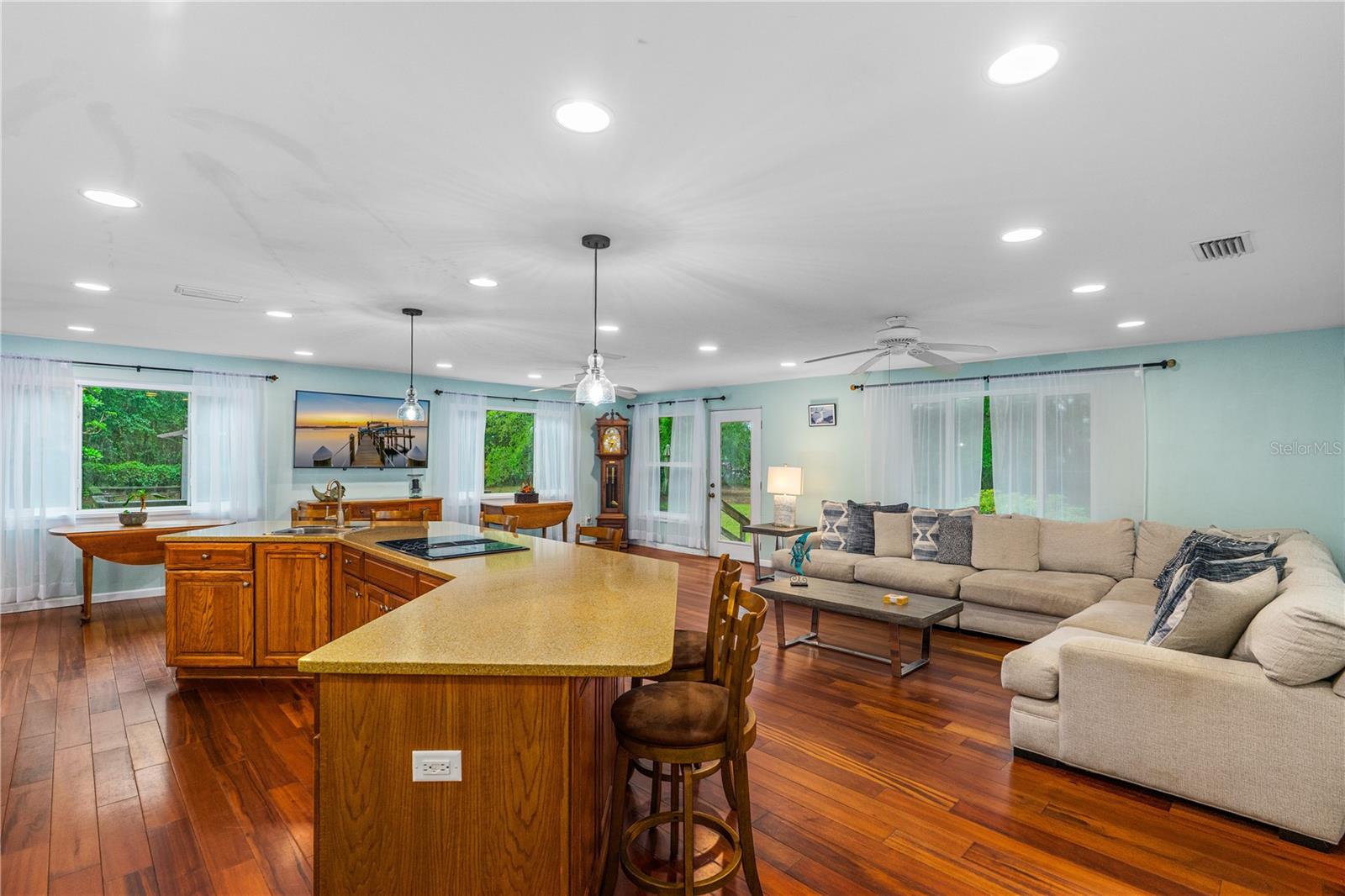 Image 11 of 52 For 1786 Taylor Road