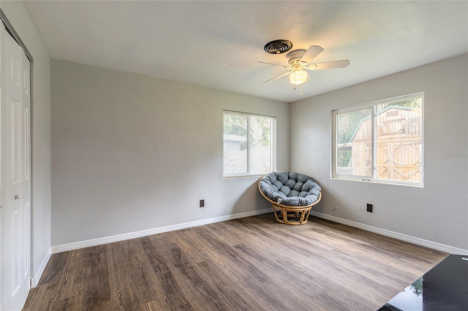 Image 10 of 20 For 306 Jefferson Avenue