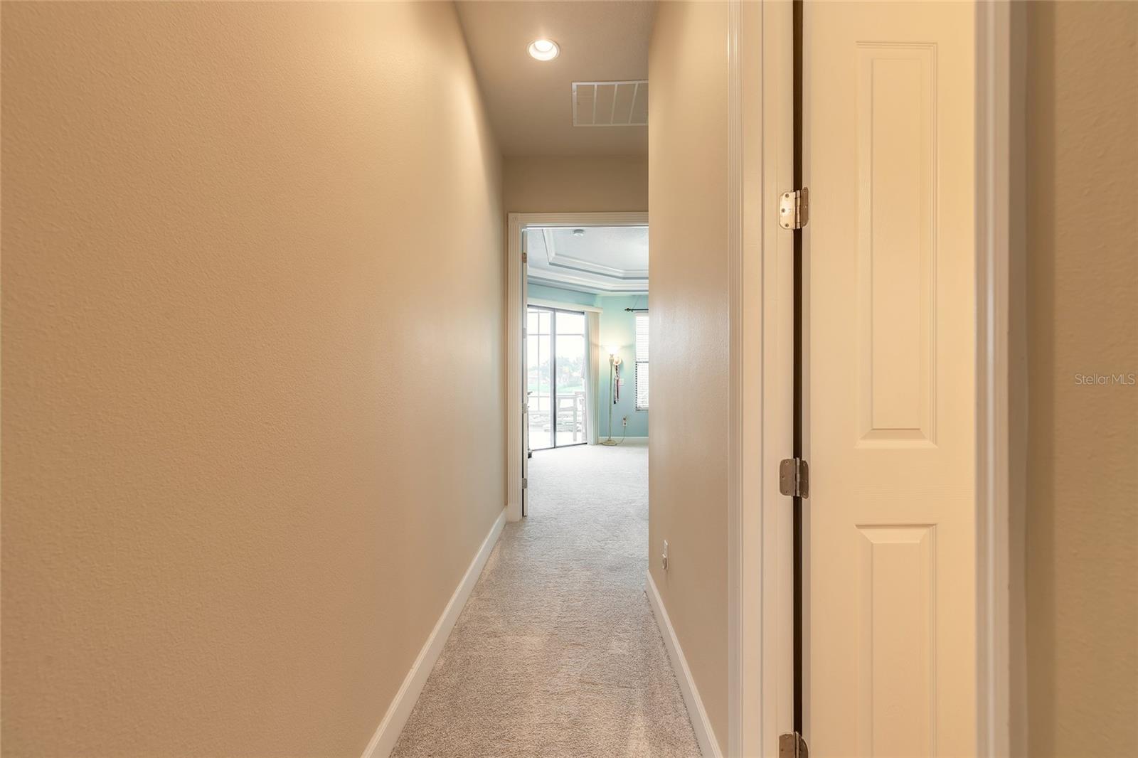 Image 19 of 79 For 1734 Covendale Lane