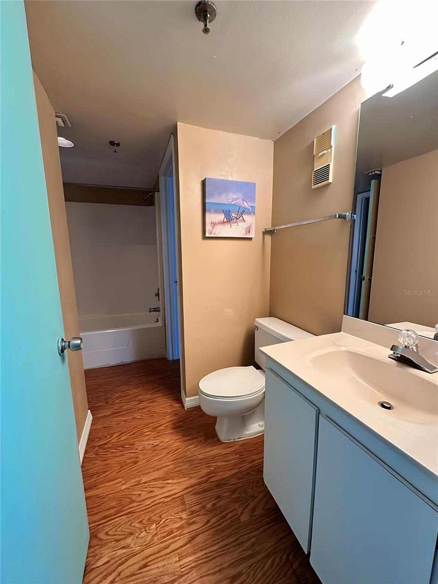 Image 10 of 17 For 421 Atlantic Avenue 407