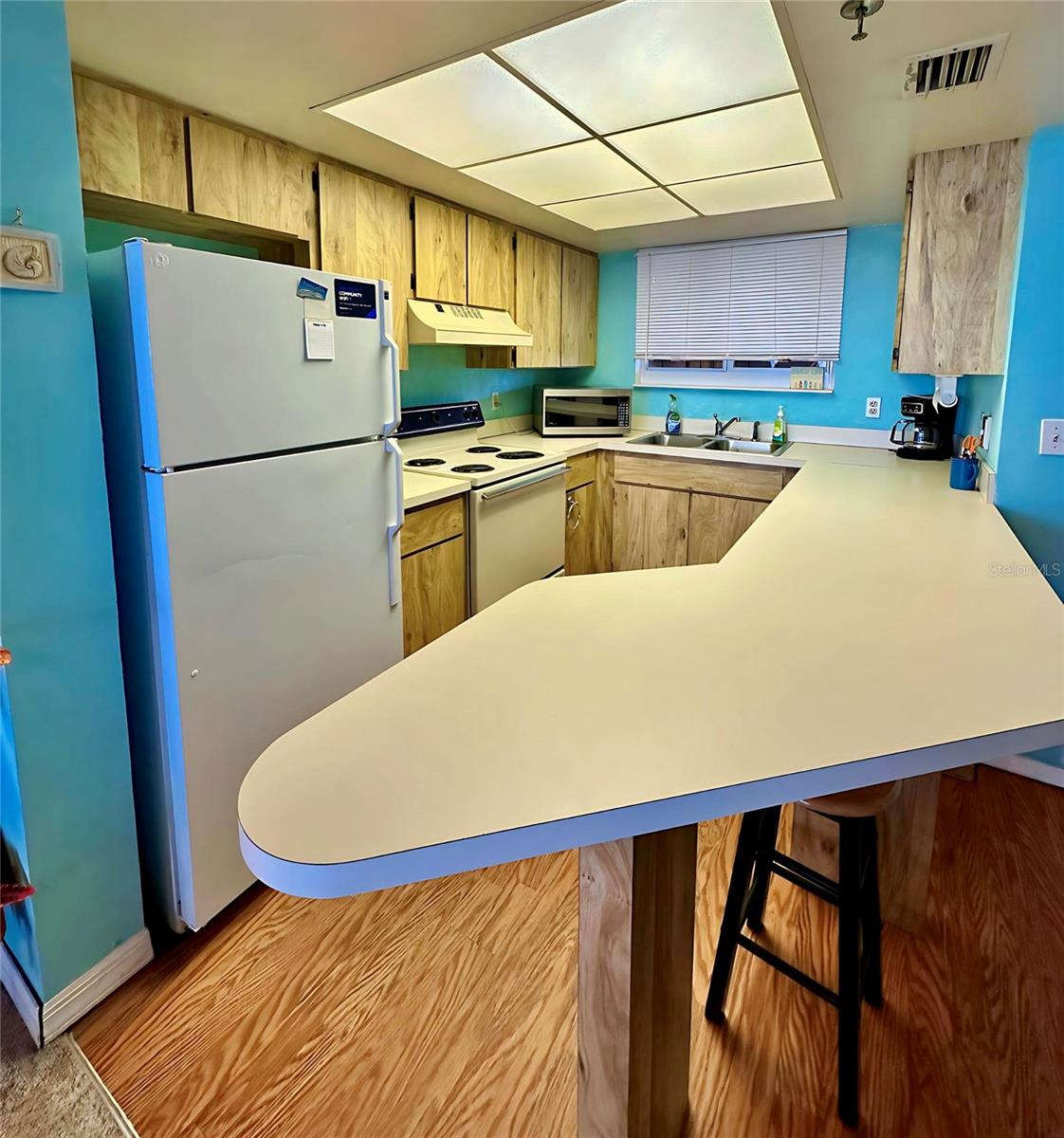 Image 3 of 17 For 421 Atlantic Avenue 407