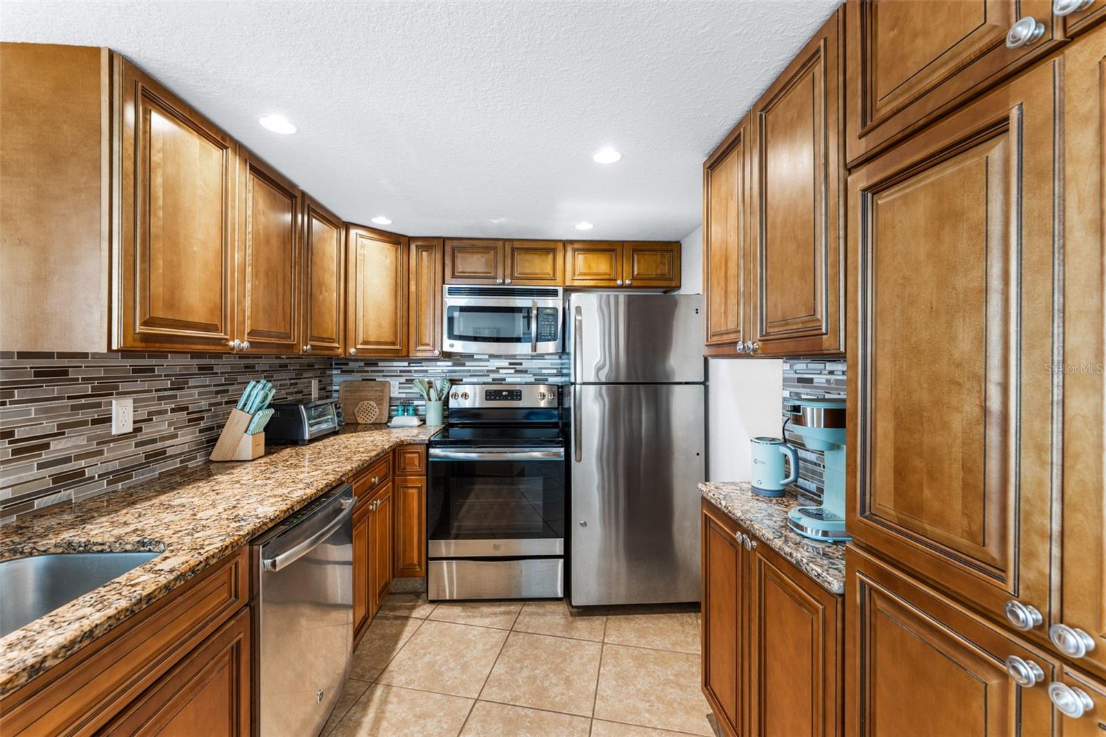 Image 10 of 36 For 2625 Atlantic Avenue 18nw