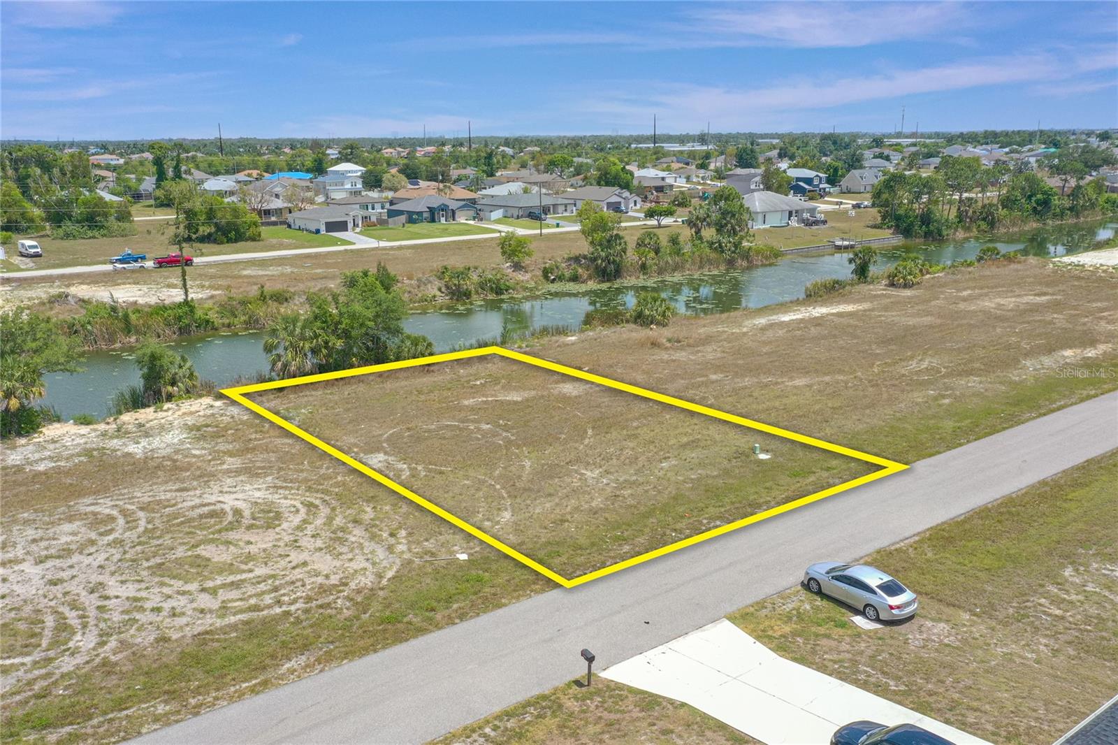 Image 3 of 10 For 3023 5th Place