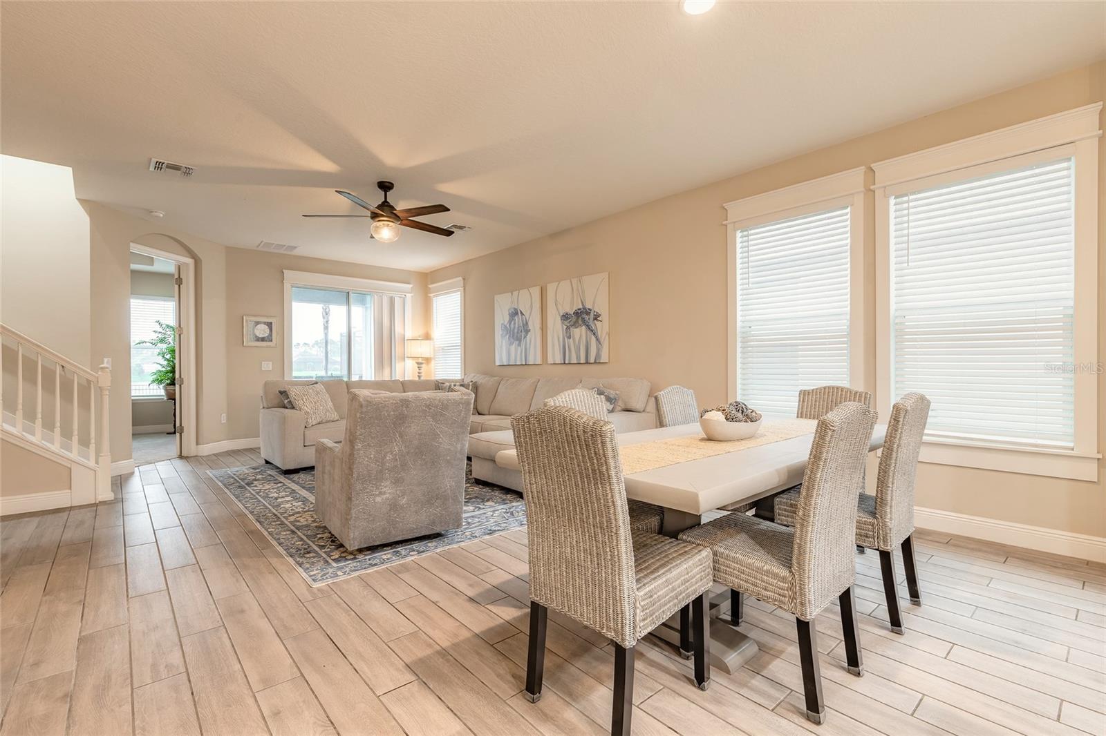 Image 9 of 54 For 219 Venetian Palms Boulevard