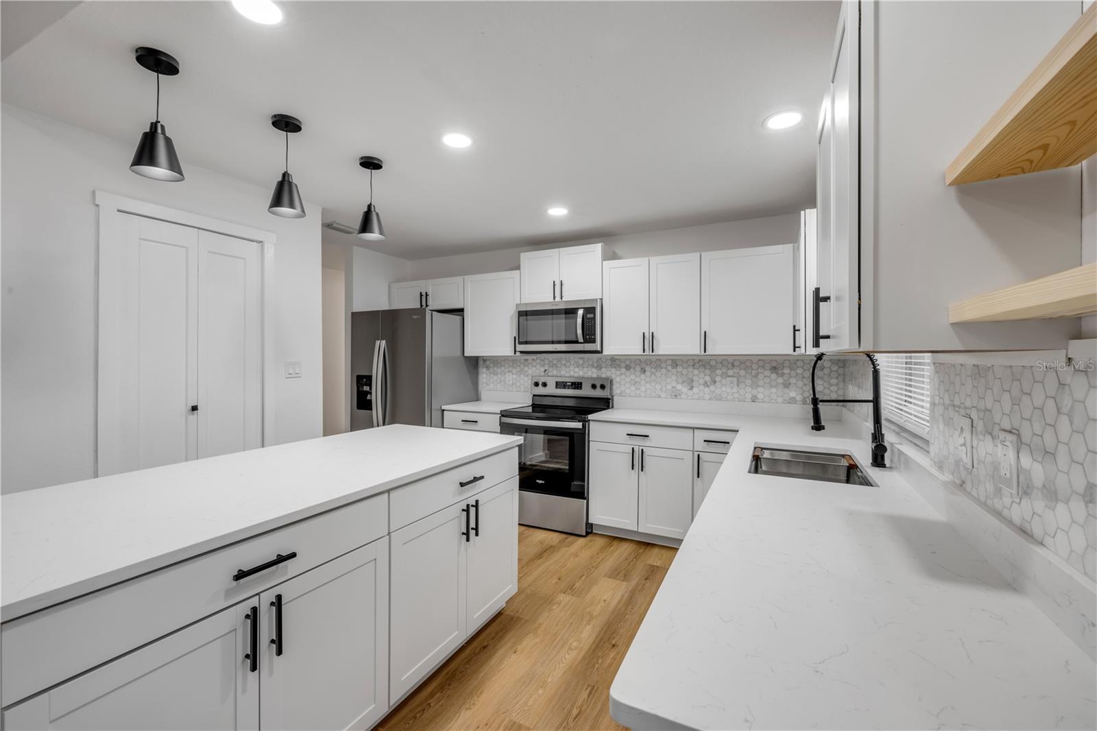 Image 12 of 37 For 2822 Brookline Avenue