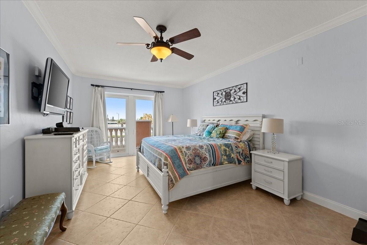 Image 20 of 56 For 3245 Atlantic Avenue 208