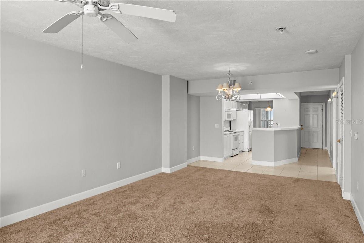 Image 8 of 30 For 3425 Atlantic Avenue 902