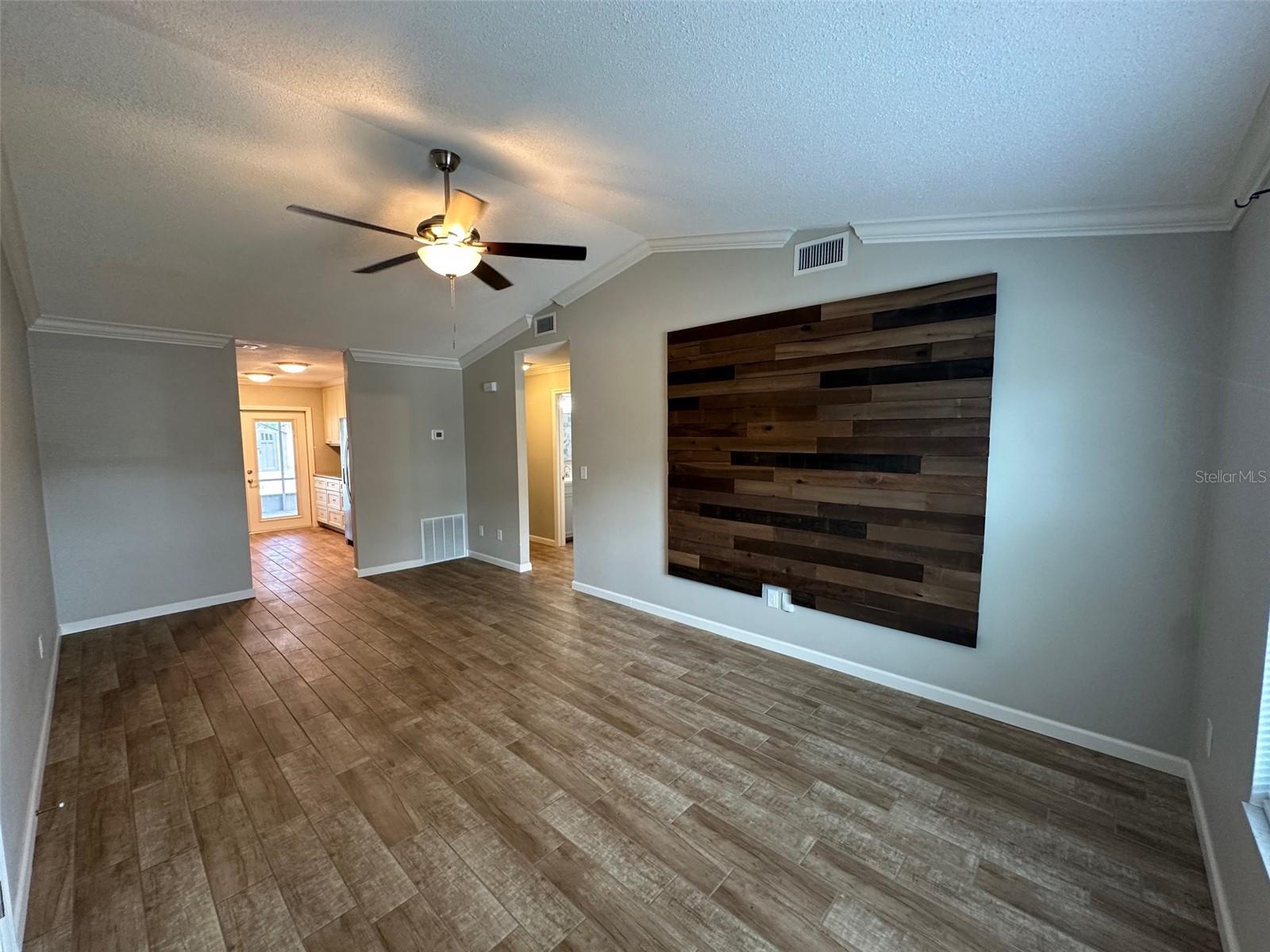 Image 6 of 28 For 2821 Nordman Avenue