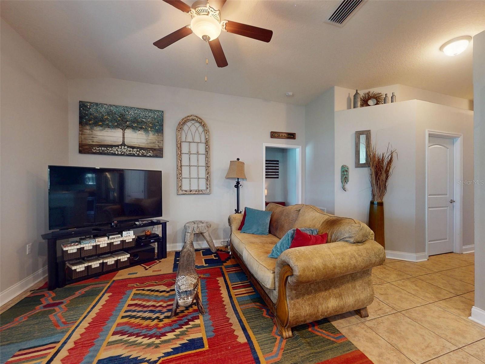 Image 11 of 35 For 535 Coral Trace Boulevard