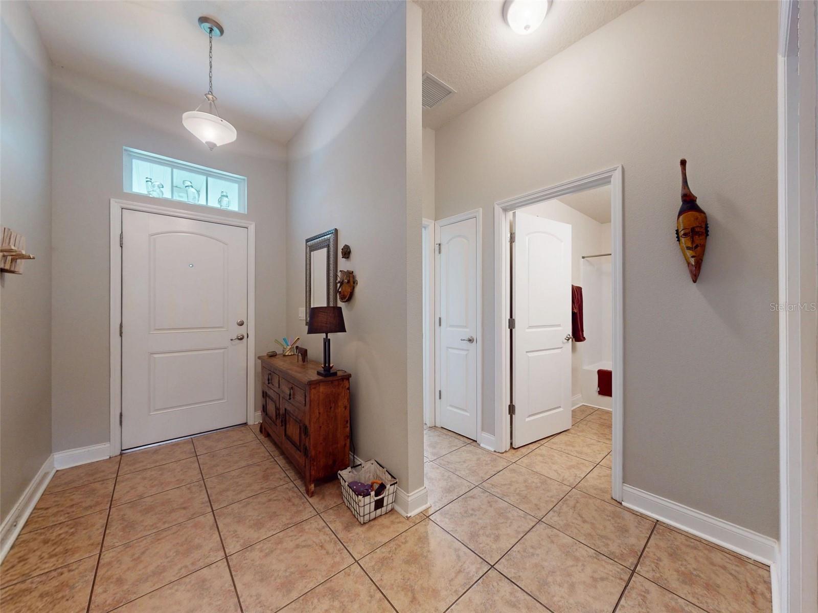 Image 4 of 35 For 535 Coral Trace Boulevard