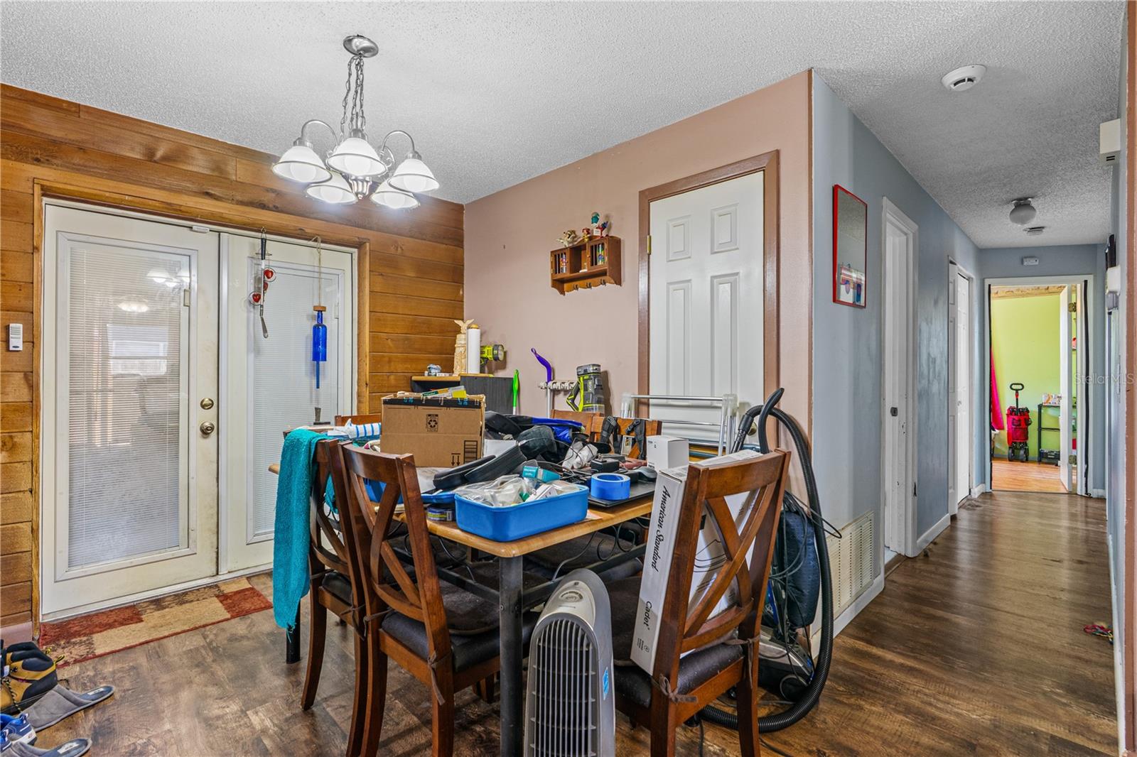 Image 10 of 31 For 428 Perdita Avenue