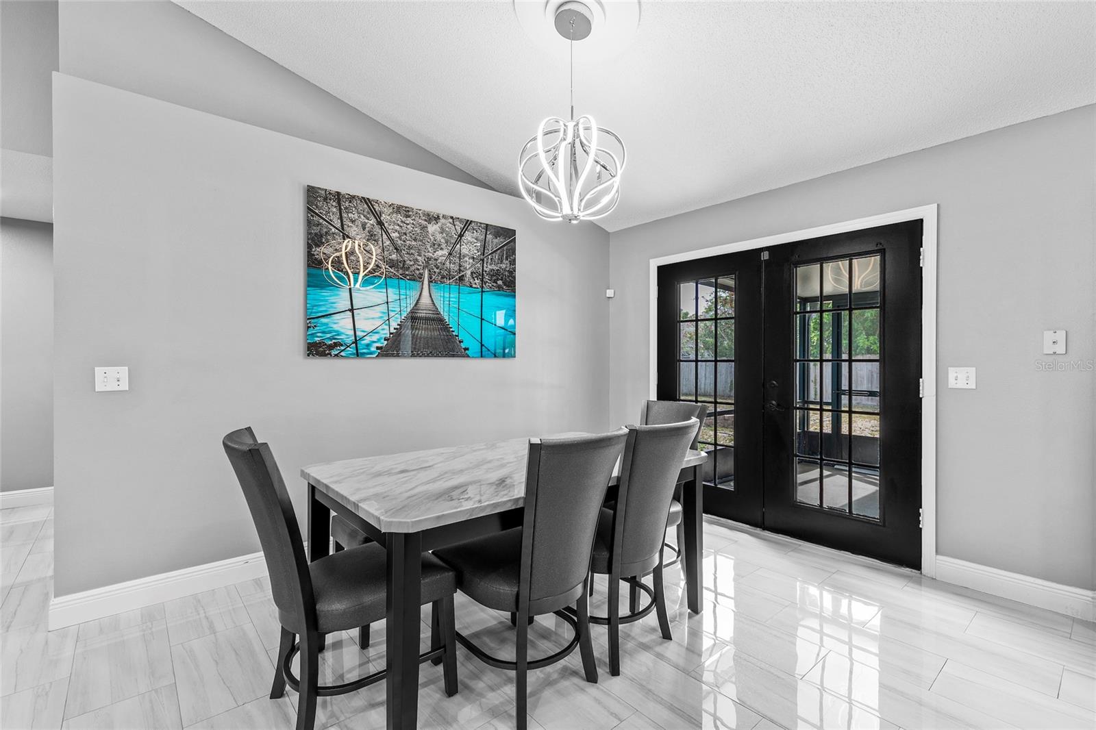 Image 12 of 30 For 1845 Willow Oak Drive