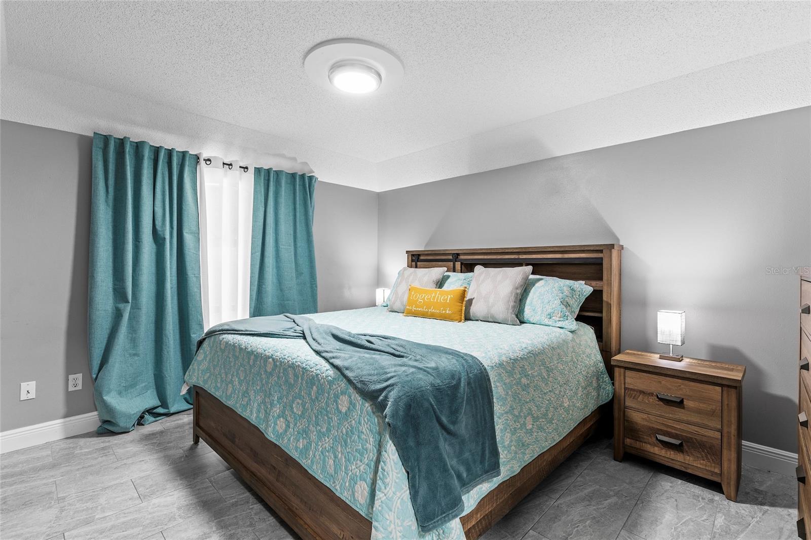 Image 13 of 30 For 1845 Willow Oak Drive