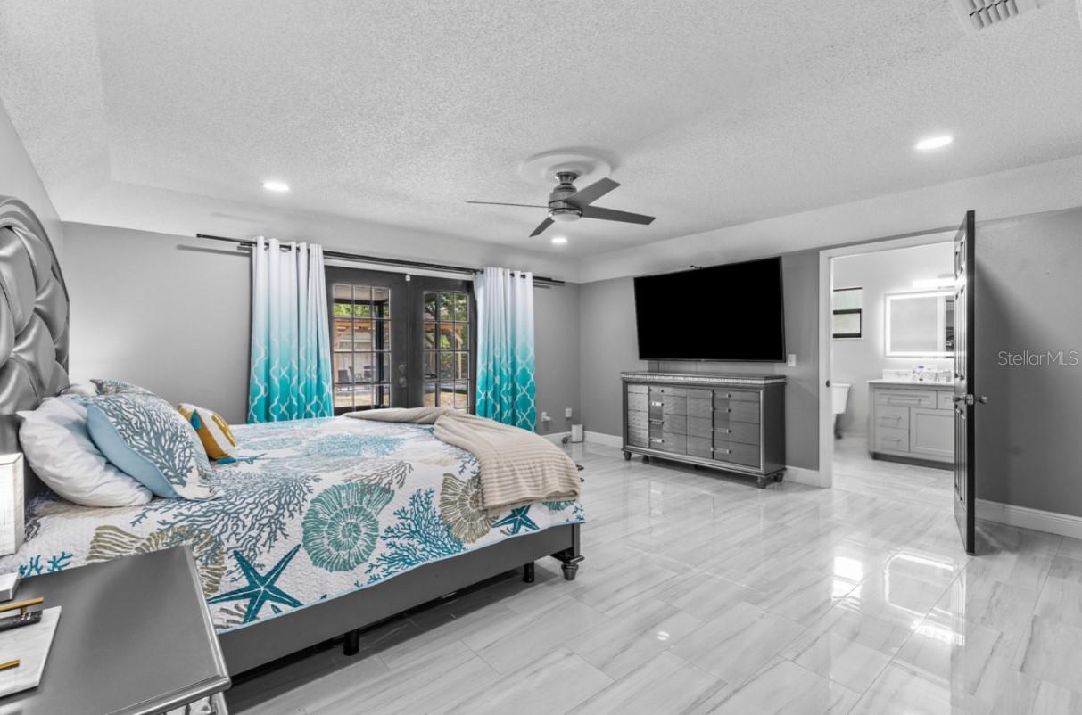 Image 17 of 30 For 1845 Willow Oak Drive