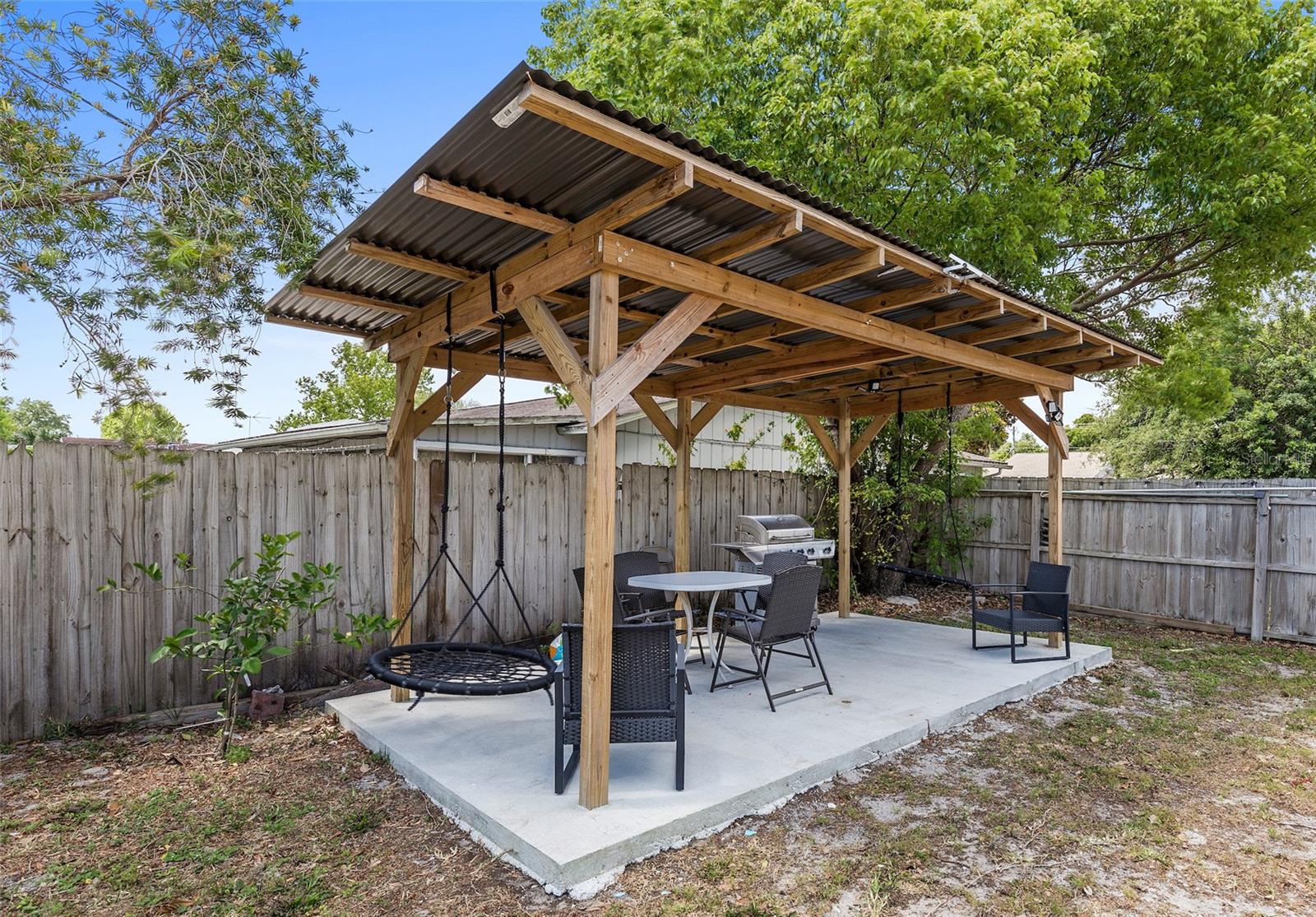 Image 28 of 30 For 1845 Willow Oak Drive