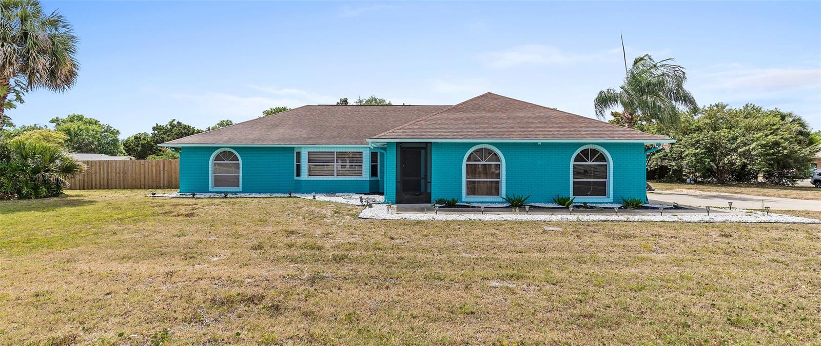 Image 3 of 30 For 1845 Willow Oak Drive