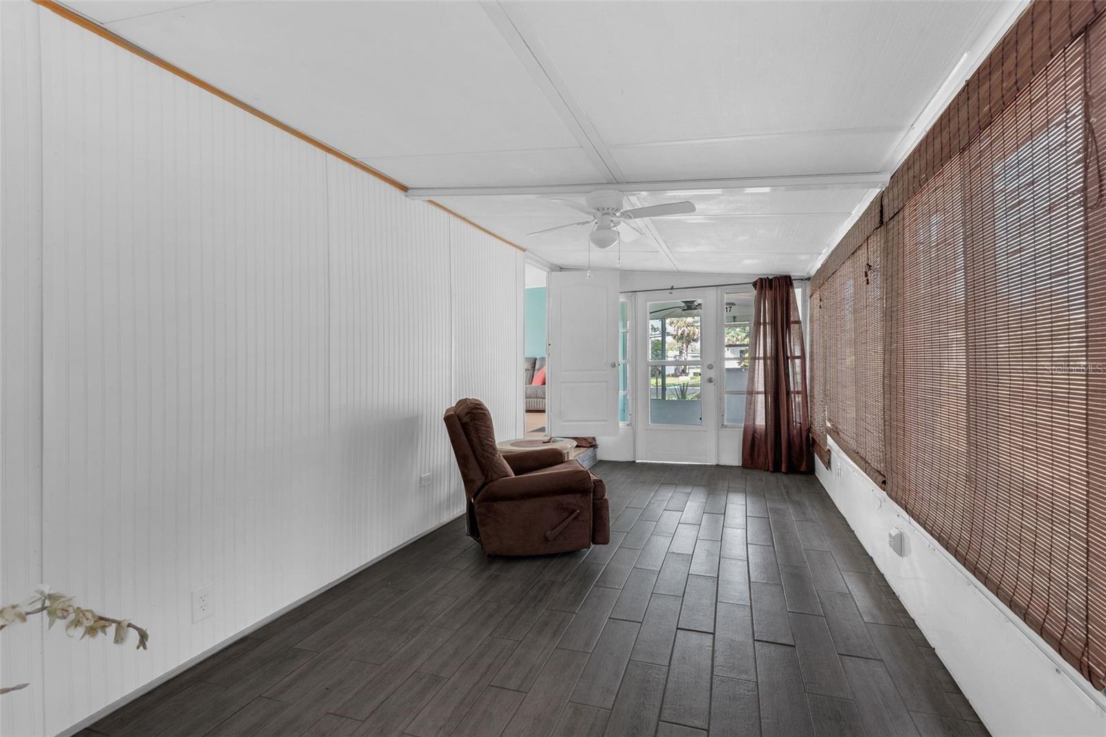 Image 12 of 38 For 5224 Pineland Avenue