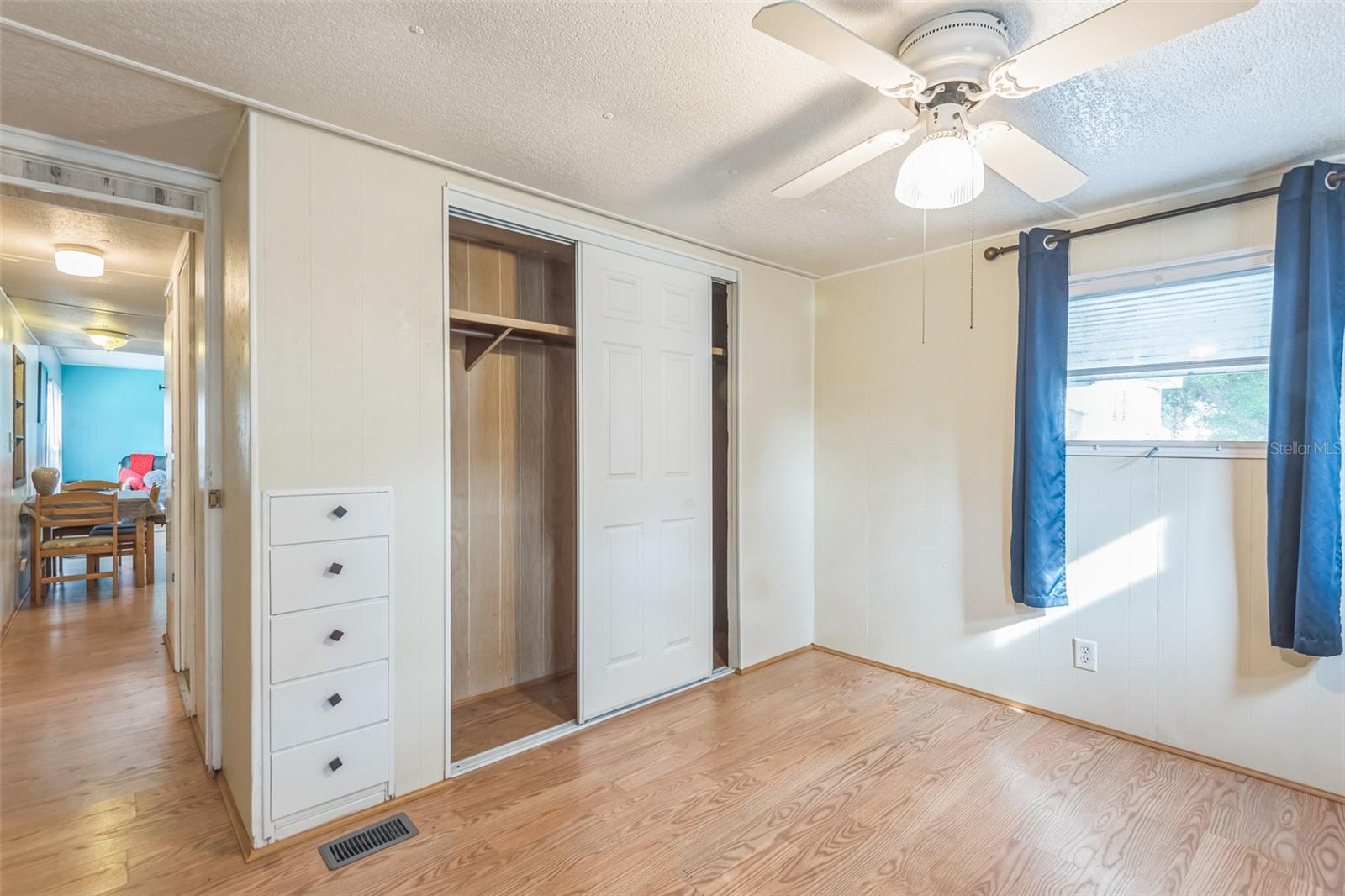 Image 31 of 38 For 5224 Pineland Avenue