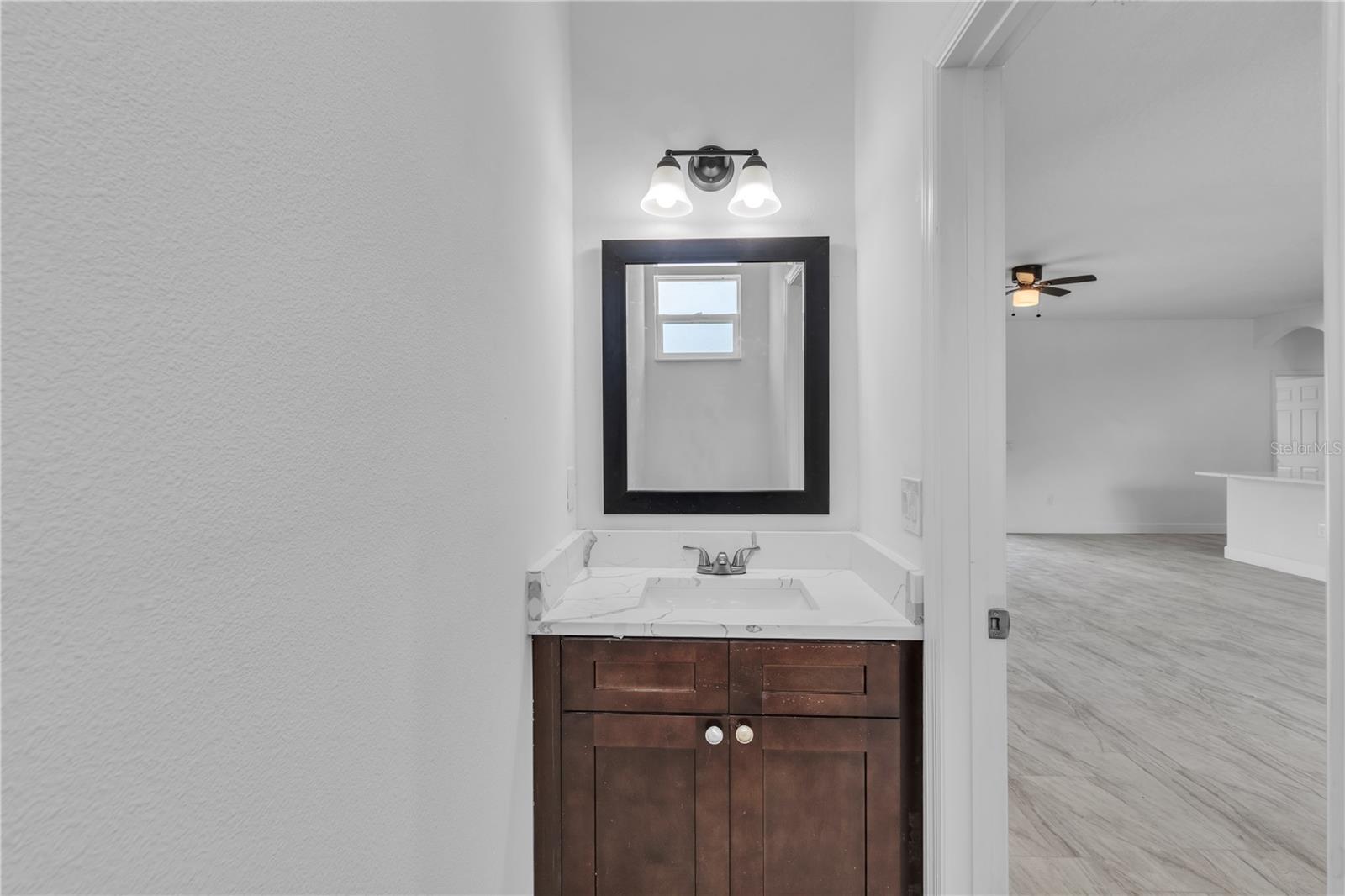 Image 9 of 29 For 15190 Cr-565a