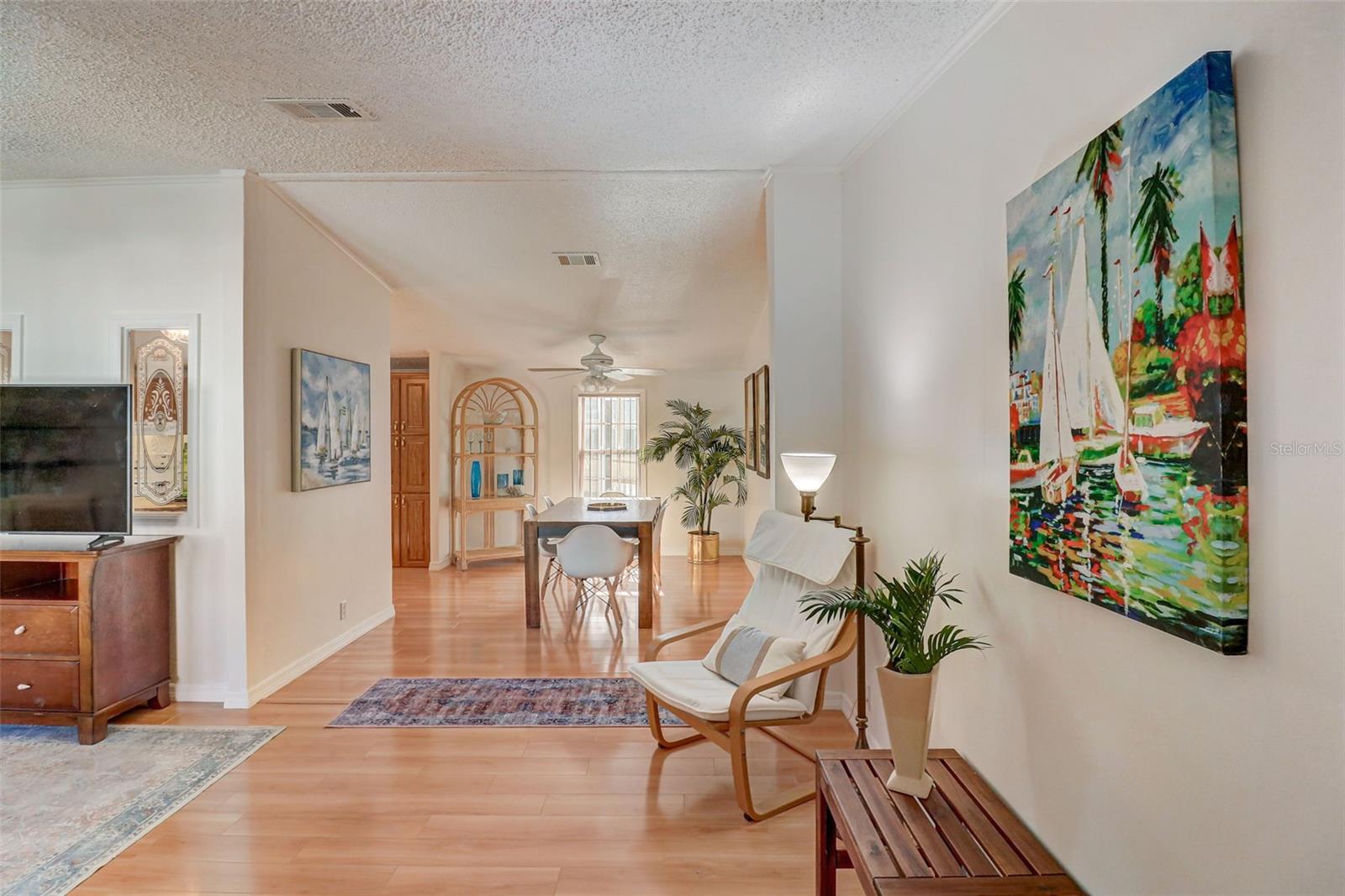 Image 10 of 56 For 4391 Maple Avenue