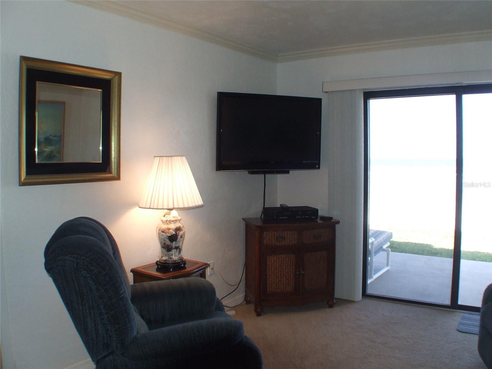 Image 6 of 17 For 4301 Atlantic Avenue 1130