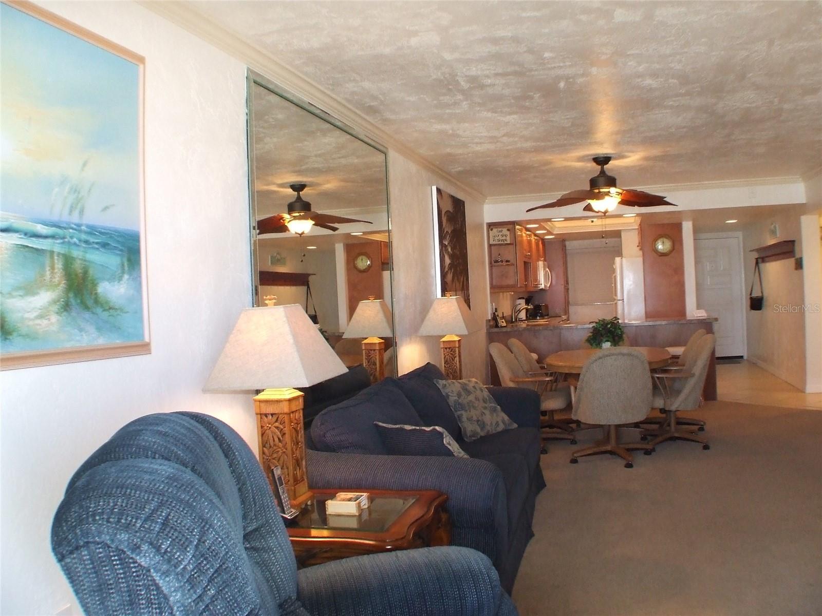 Image 9 of 17 For 4301 Atlantic Avenue 1130