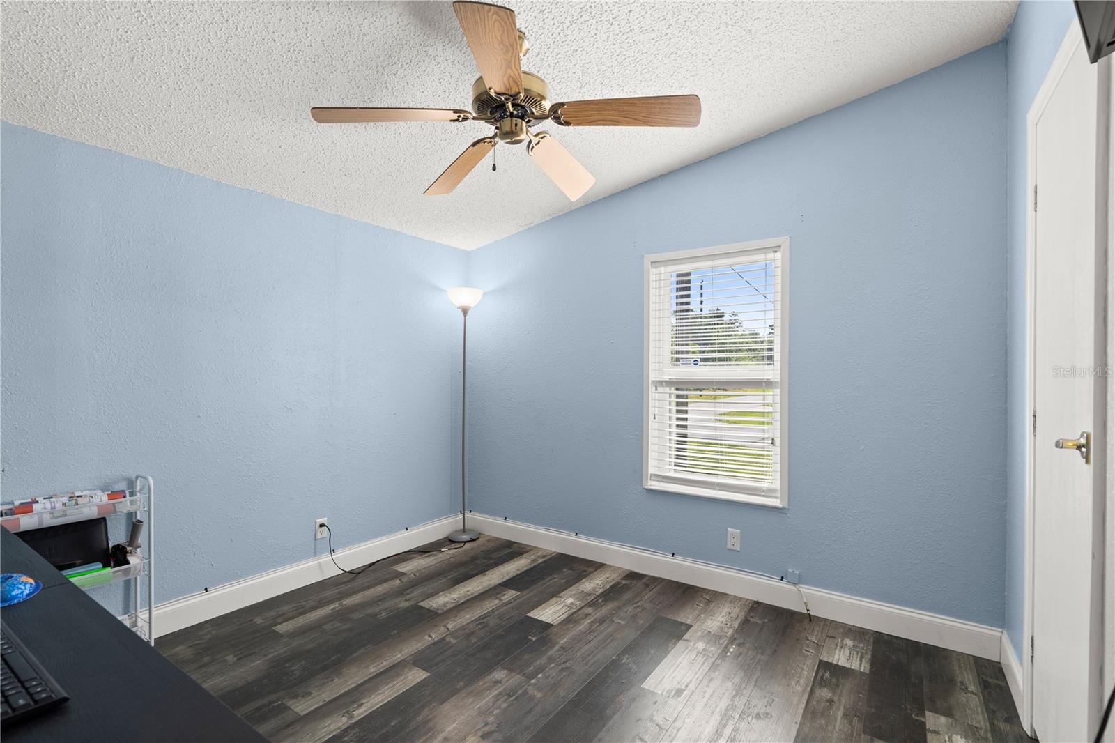 Image 31 of 48 For 30004 Wausaukee Drive