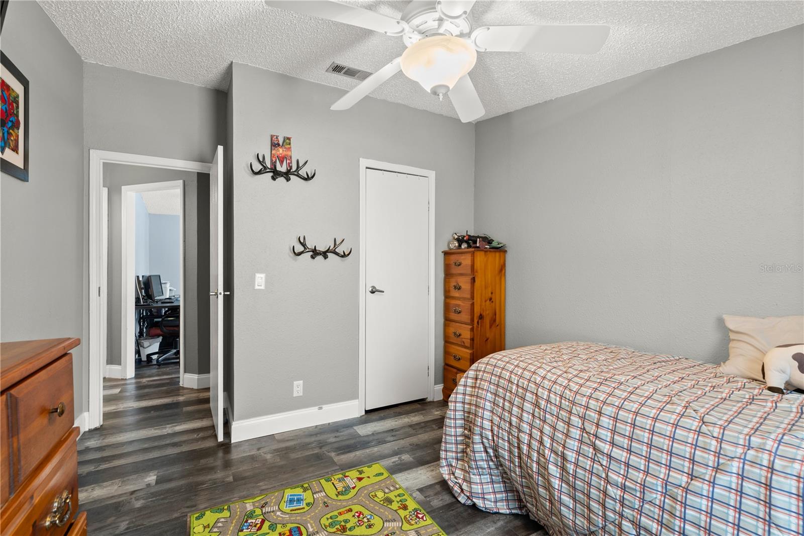 Image 34 of 48 For 30004 Wausaukee Drive