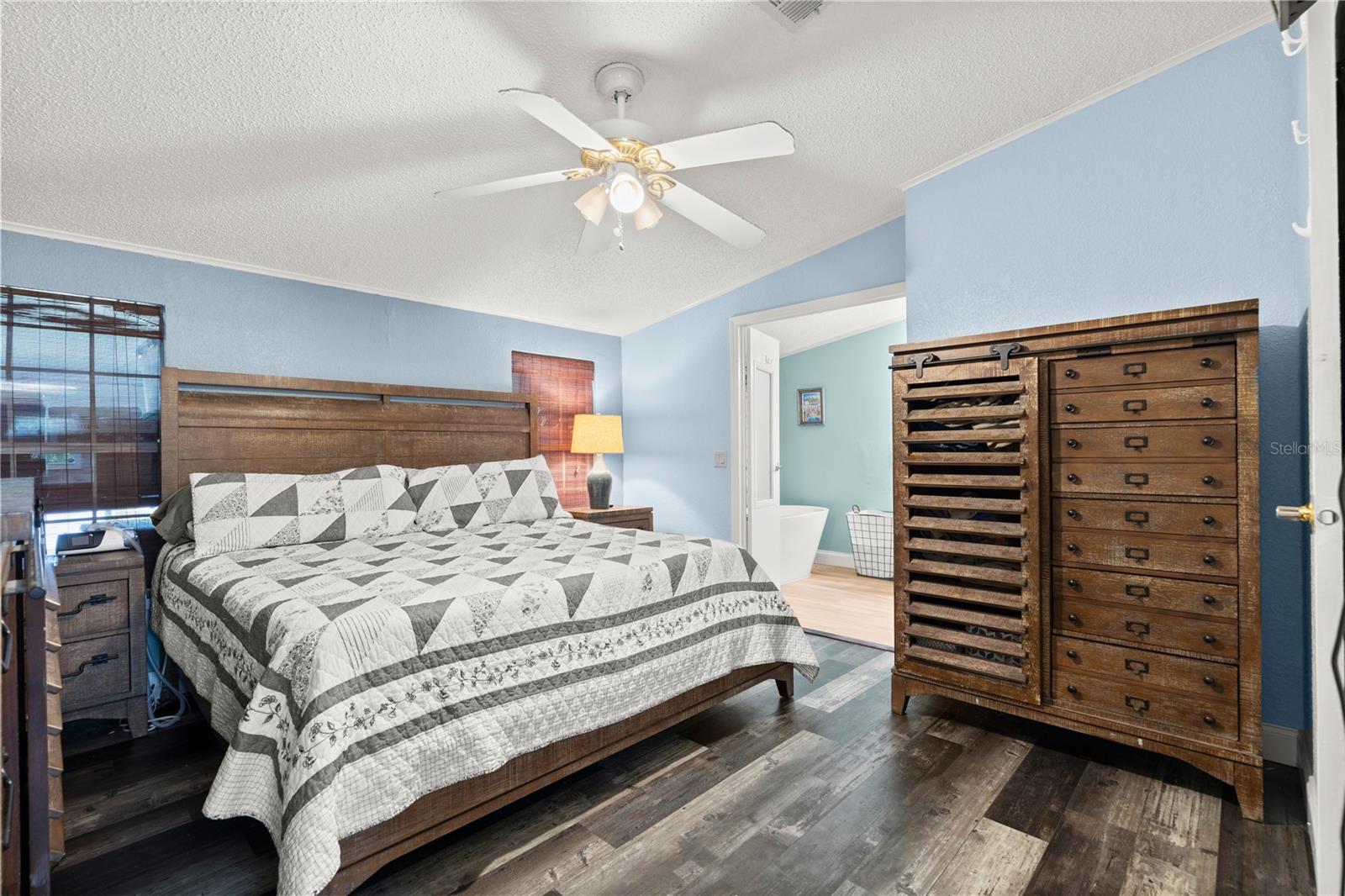 Image 36 of 48 For 30004 Wausaukee Drive