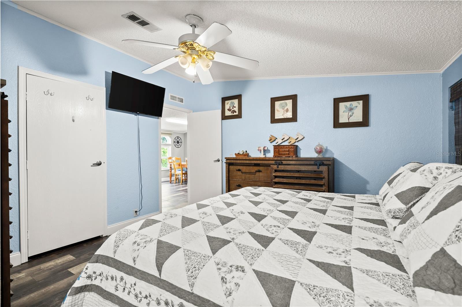 Image 37 of 48 For 30004 Wausaukee Drive