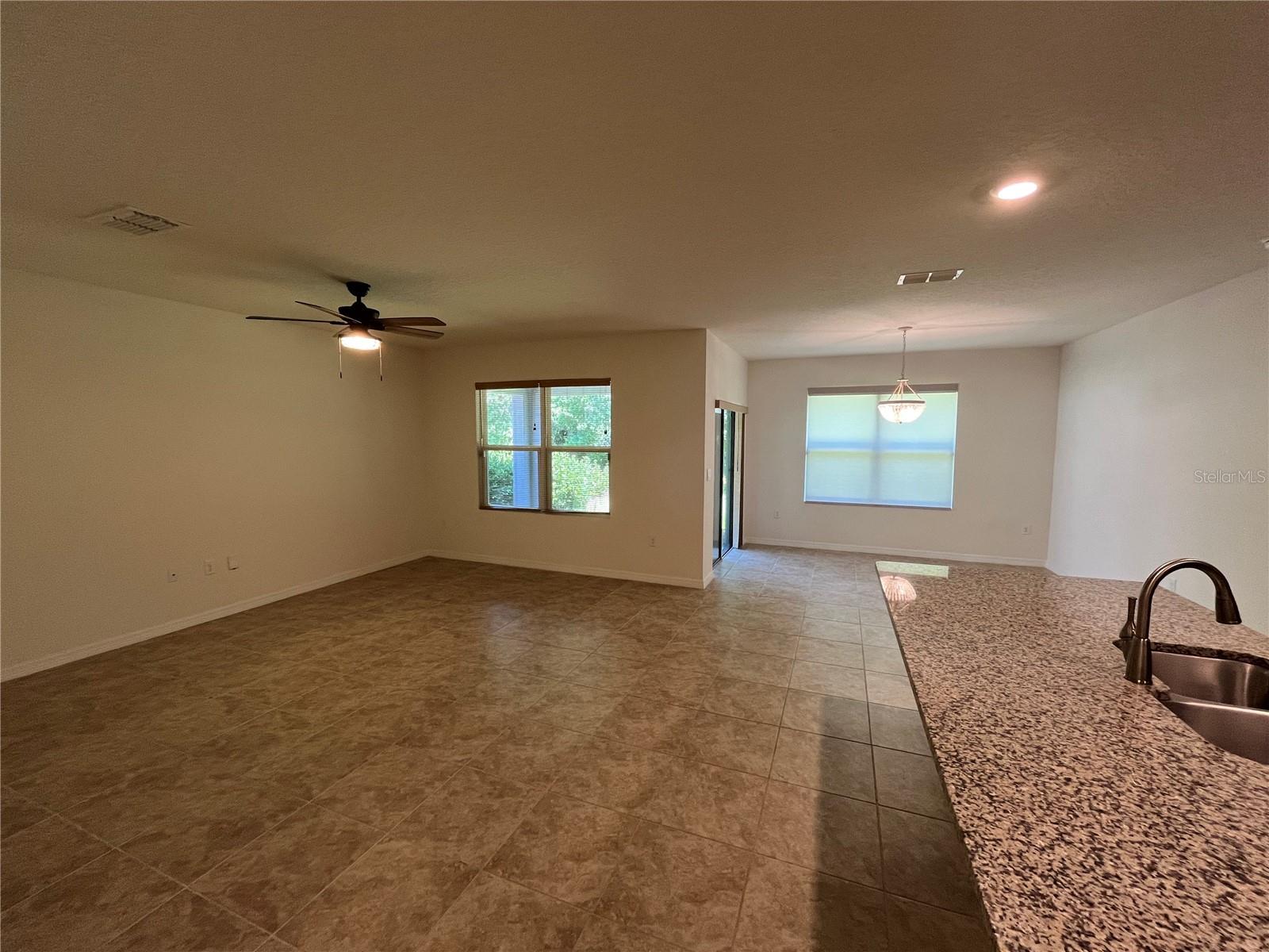 Image 19 of 23 For 1822 Red Rock Road