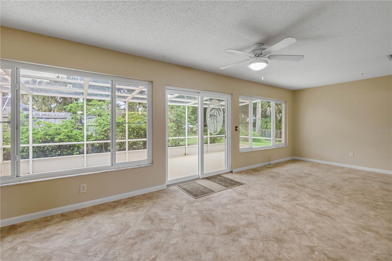 Image 6 of 20 For 125 Orange Avenue