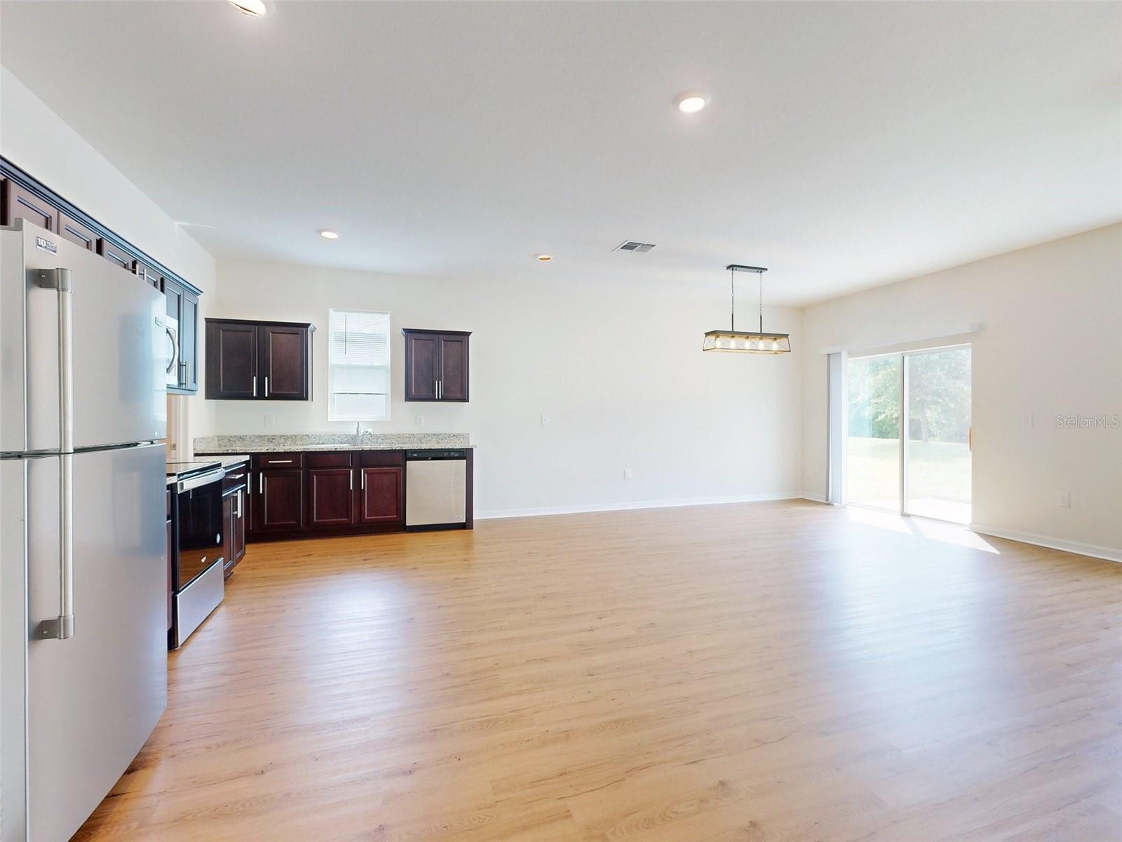 Image 23 of 100 For 534 Stowers Drive
