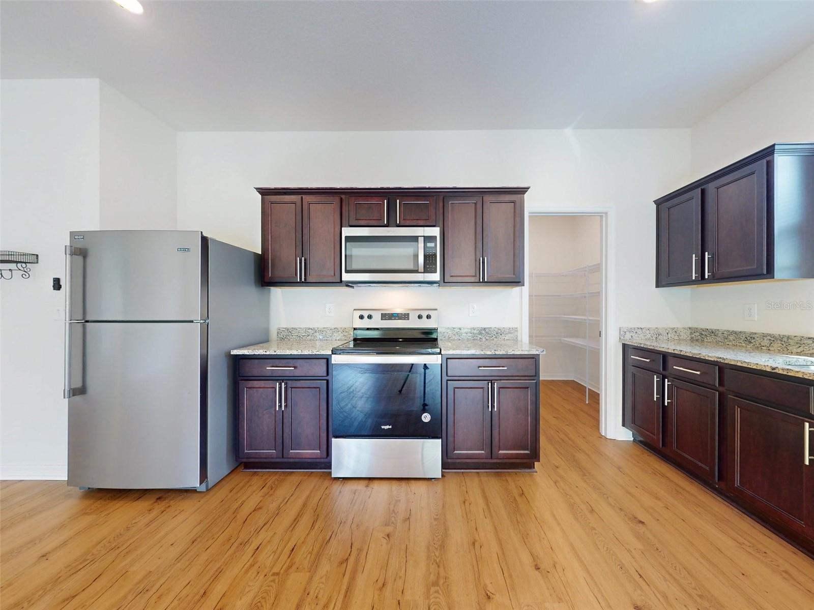 Image 32 of 100 For 534 Stowers Drive