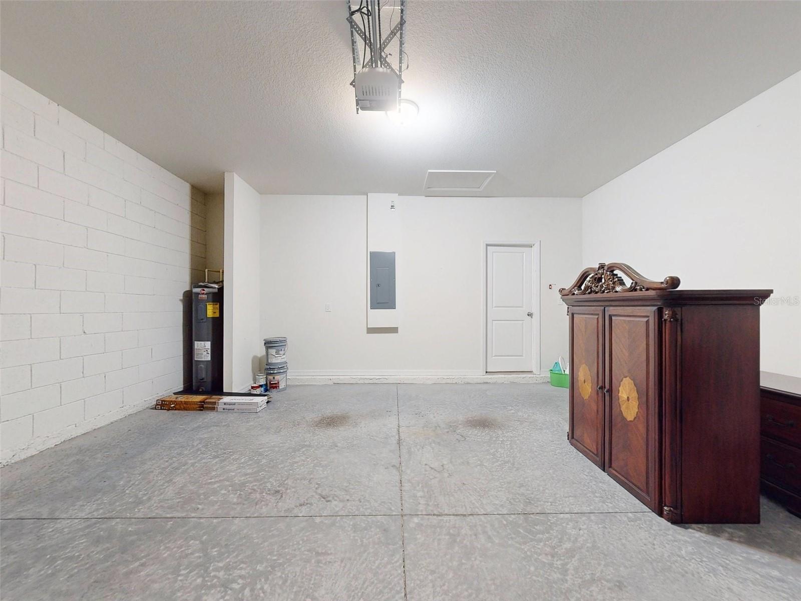 Image 47 of 100 For 534 Stowers Drive