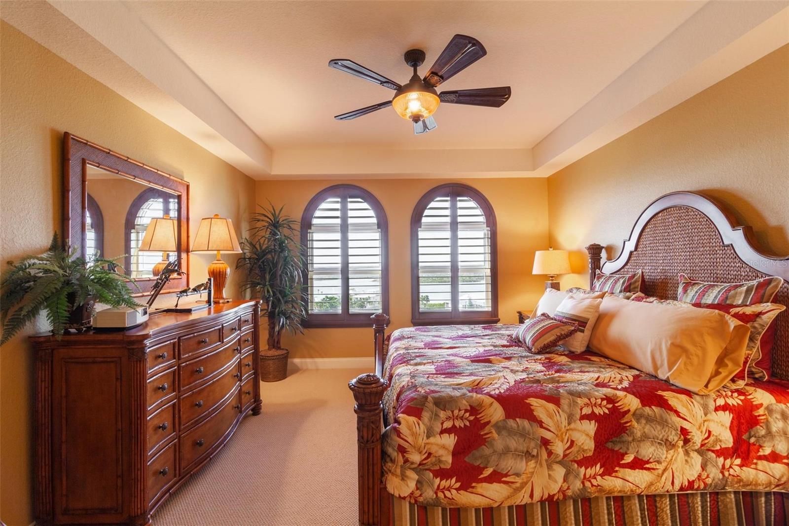 Image 11 of 58 For 265 Minorca Beach Way 902