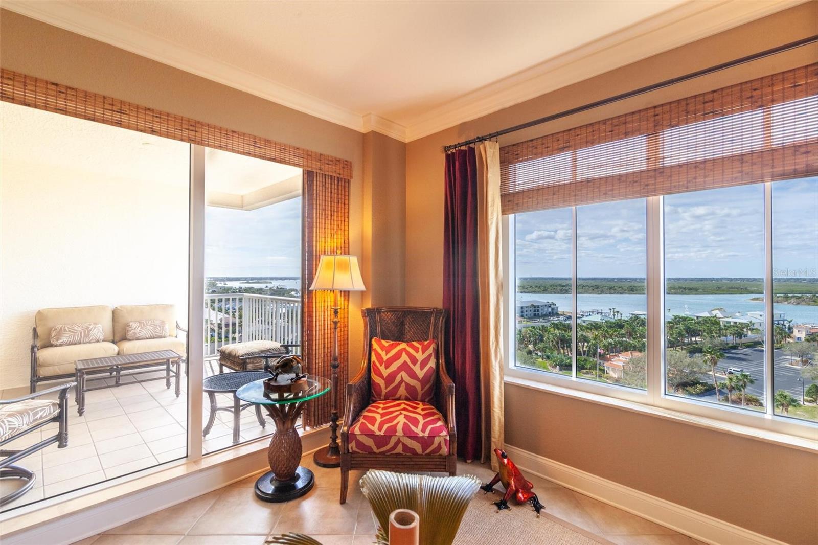 Image 40 of 58 For 265 Minorca Beach Way 902