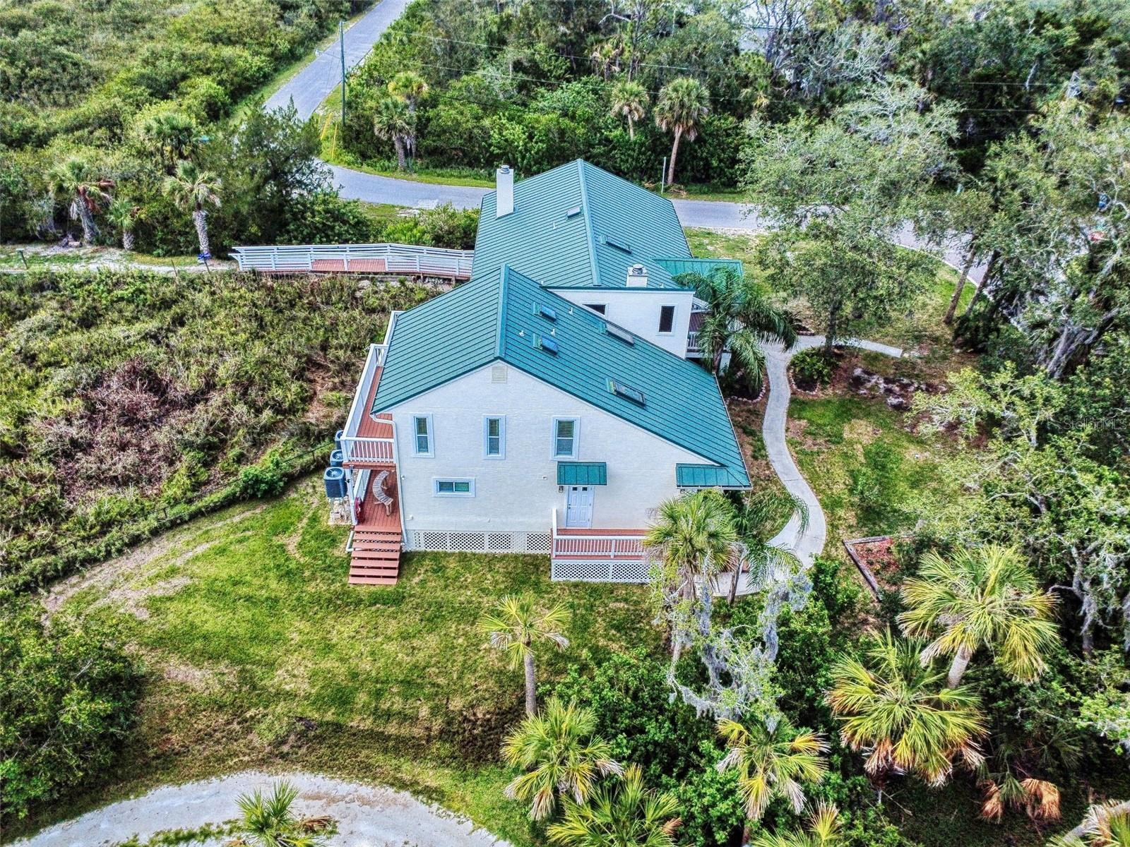 Image 10 of 91 For 2950 Sunset Drive