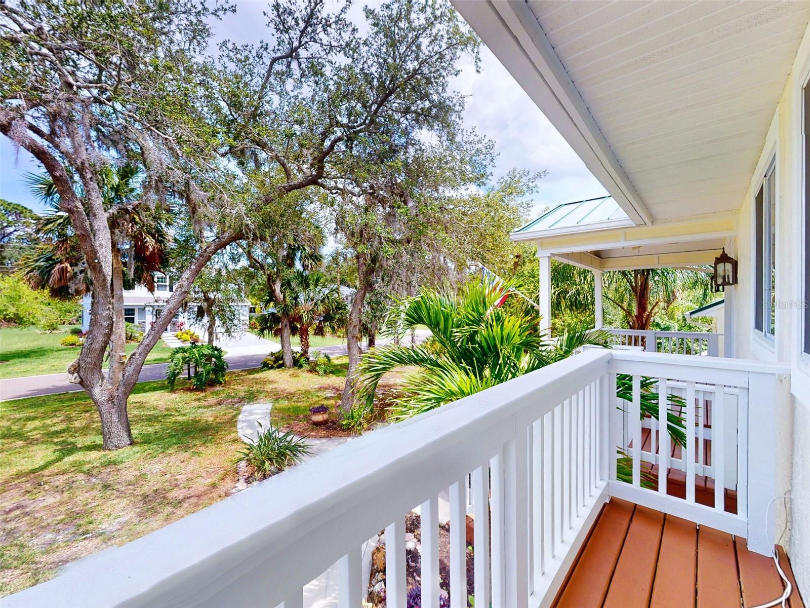 Image 17 of 91 For 2950 Sunset Drive