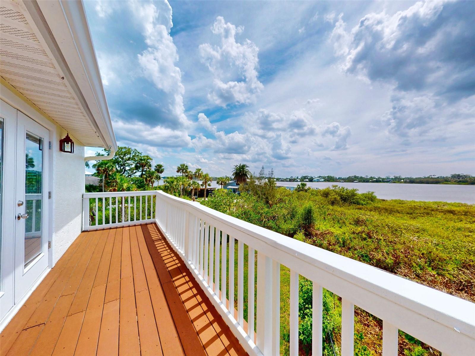 Image 19 of 91 For 2950 Sunset Drive